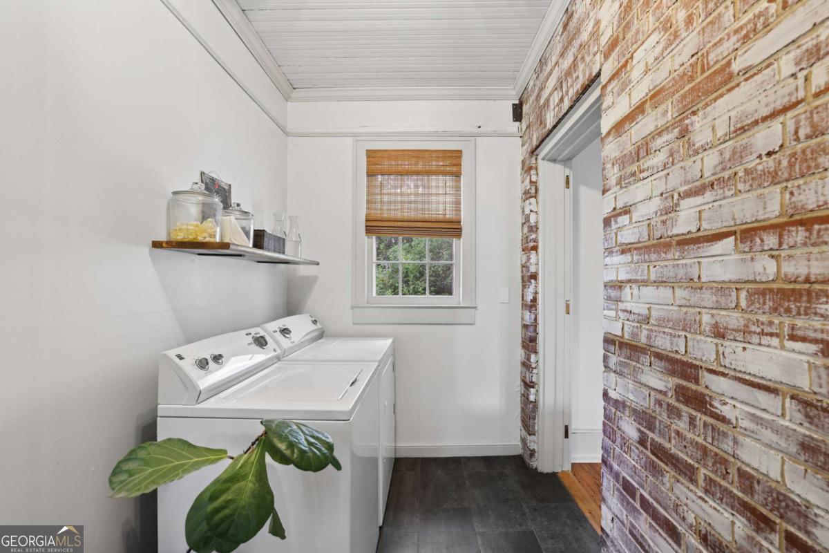 200 S Jackson Street Hartwell GA 30643