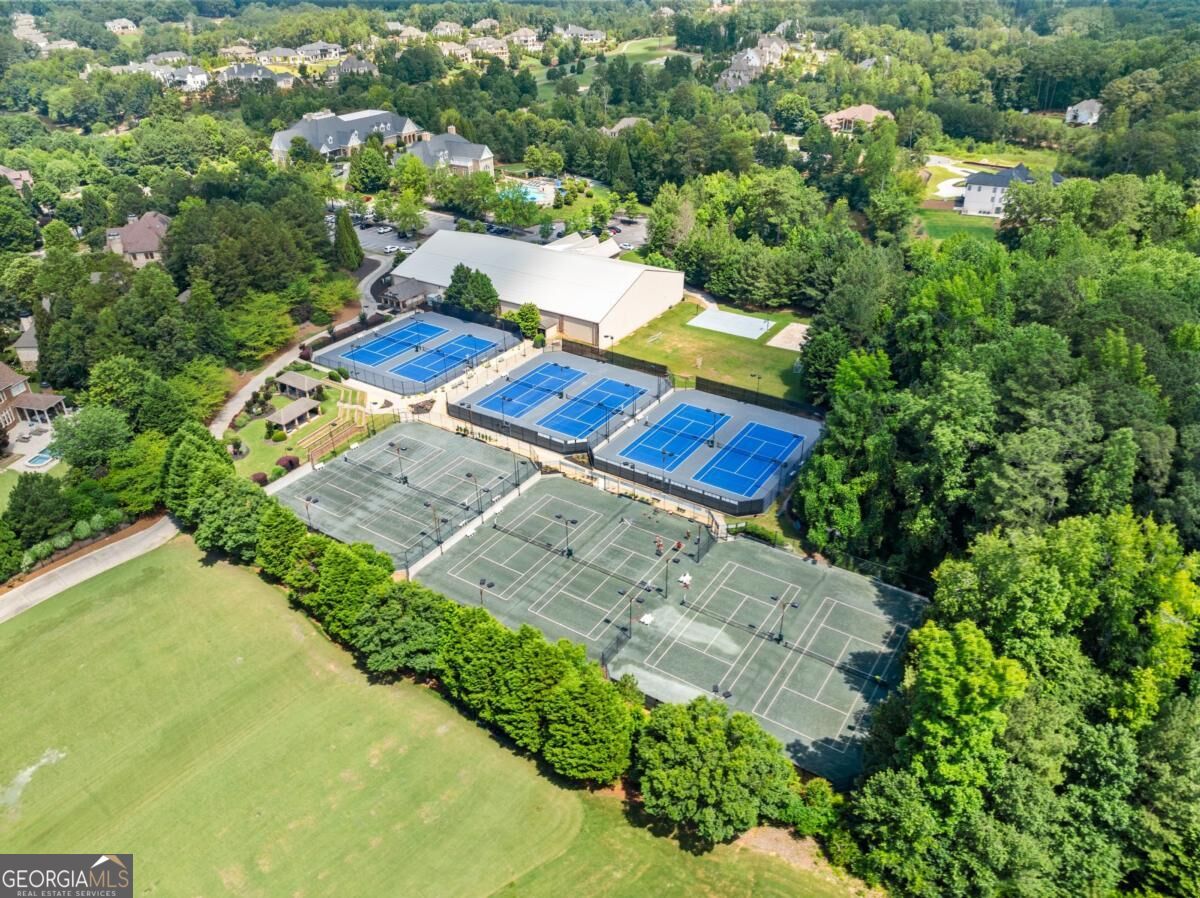 5011 Kings Close Alpharetta GA 30004