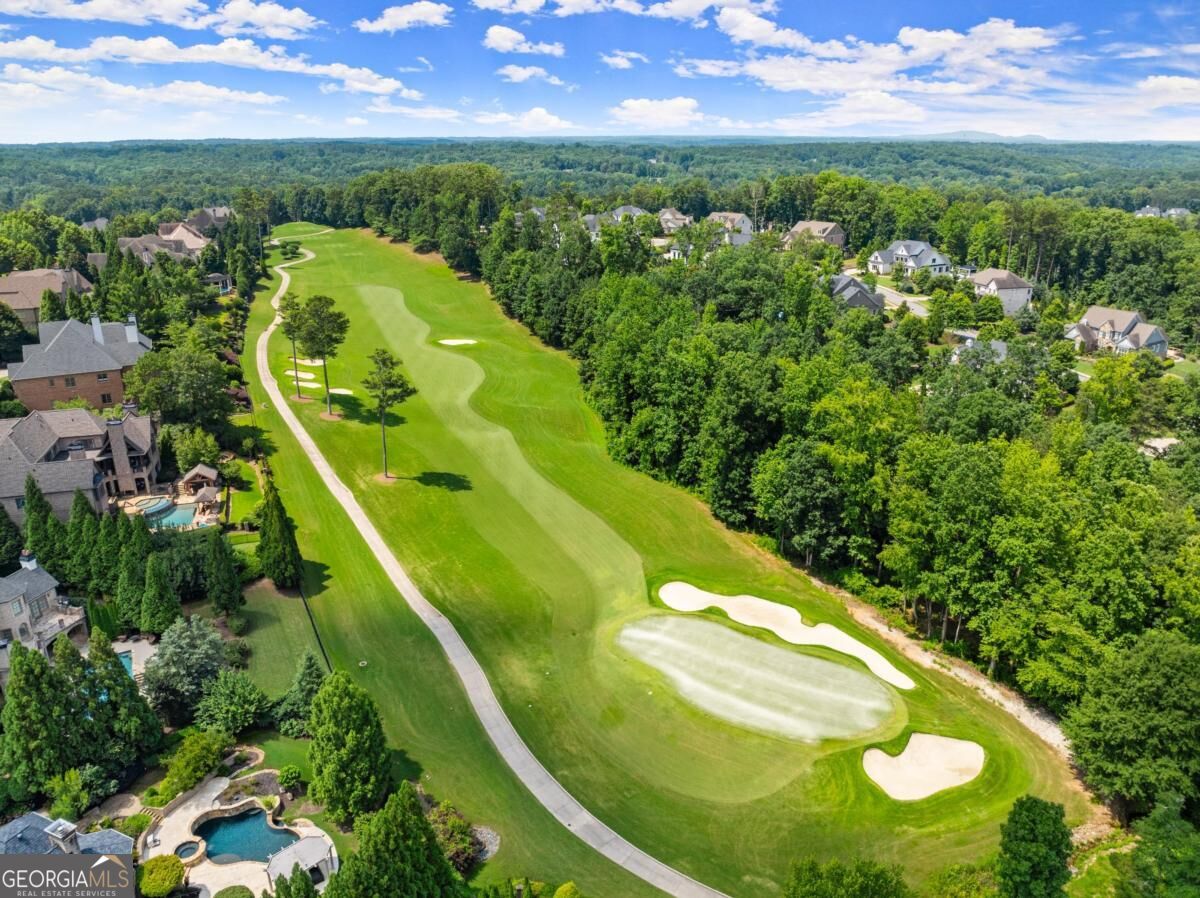 5011 Kings Close Alpharetta GA 30004
