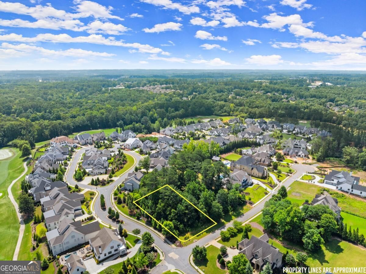 5011 Kings Close Alpharetta GA 30004
