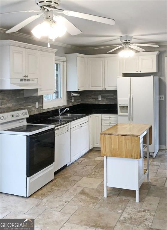 5475 Burgess Drive SW Mableton GA 30126