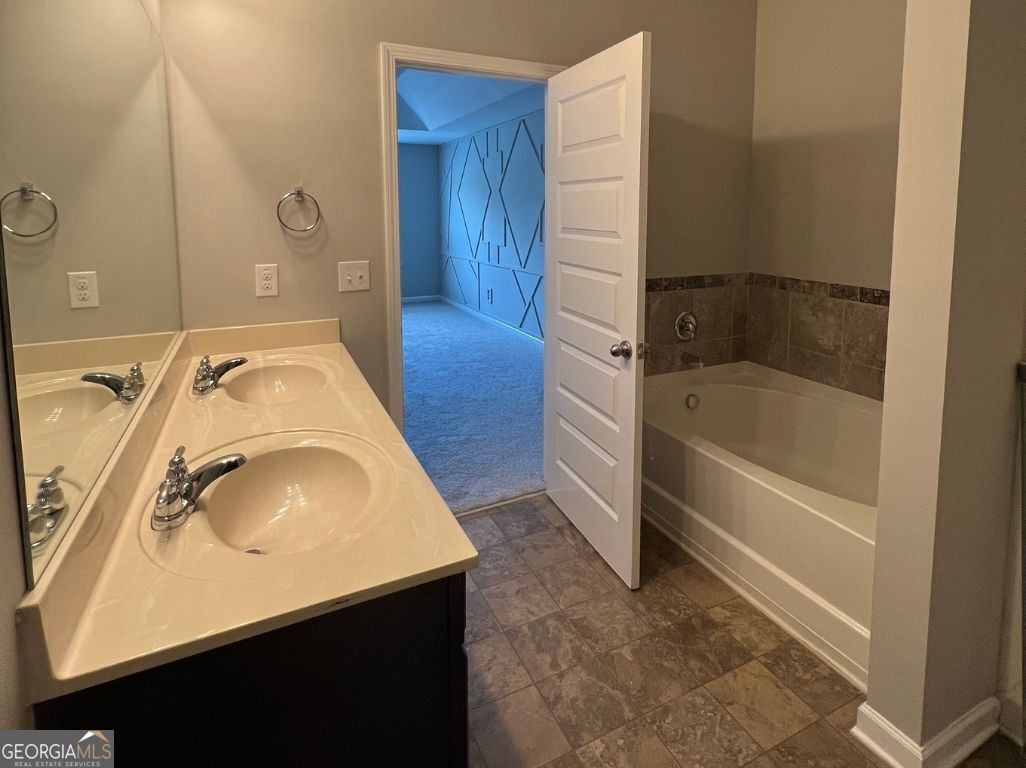 6006 Nile Court Atlanta GA 30349