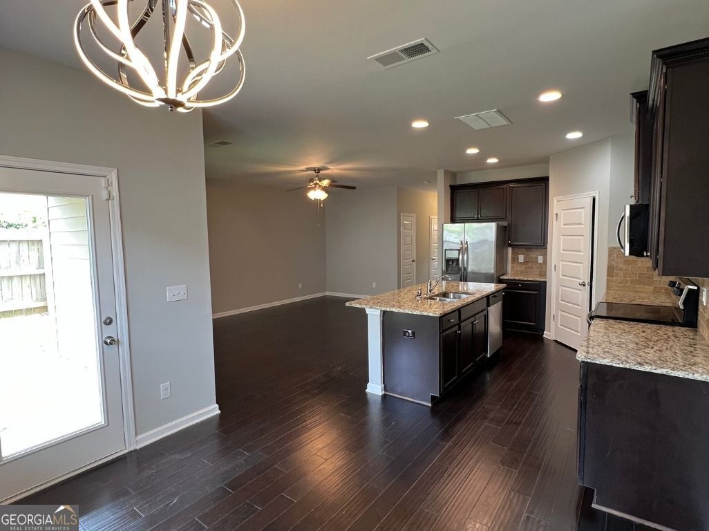 6006 Nile Court Atlanta GA 30349