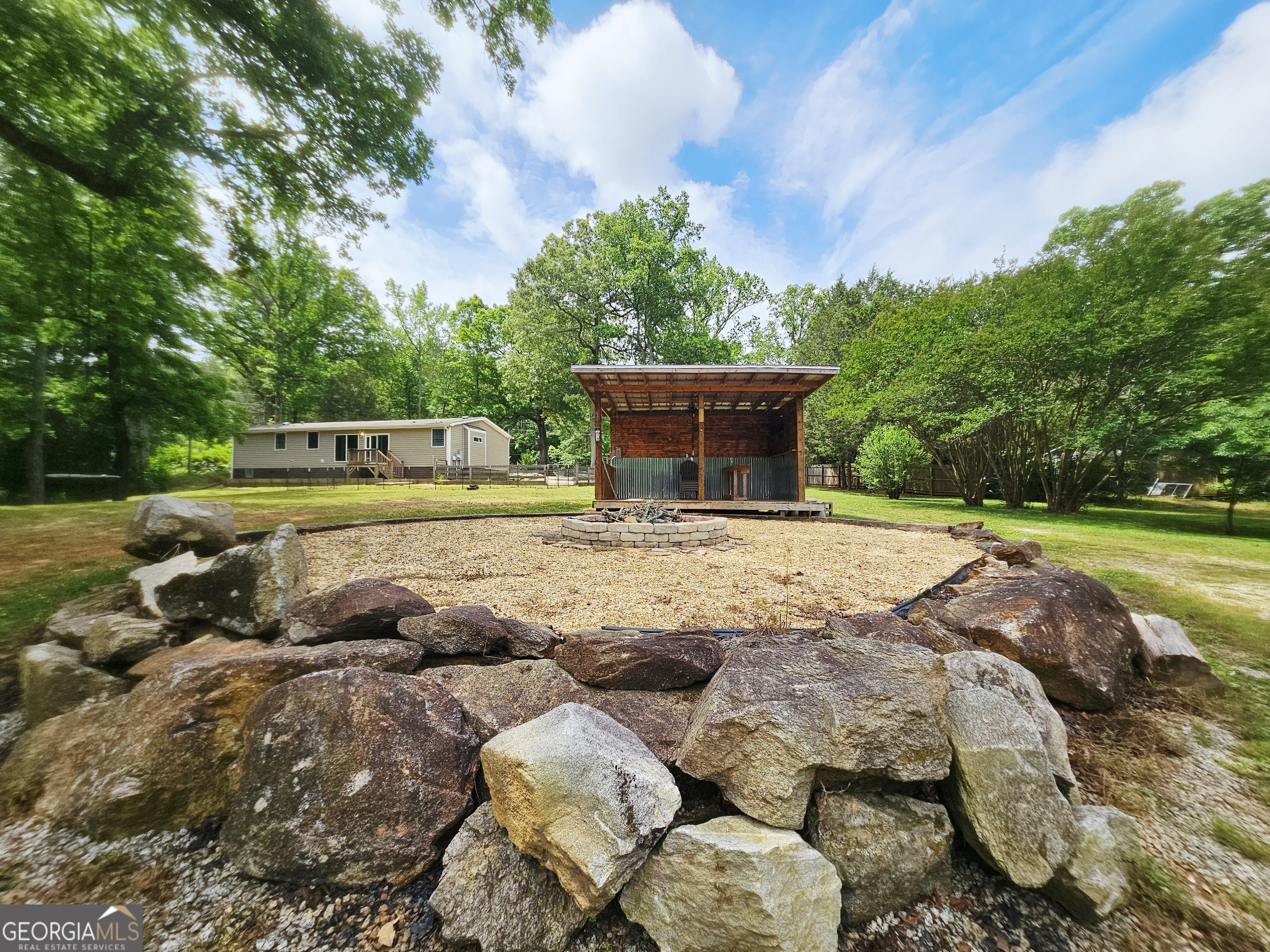 3585 W. Highway 34 Newnan GA 30263