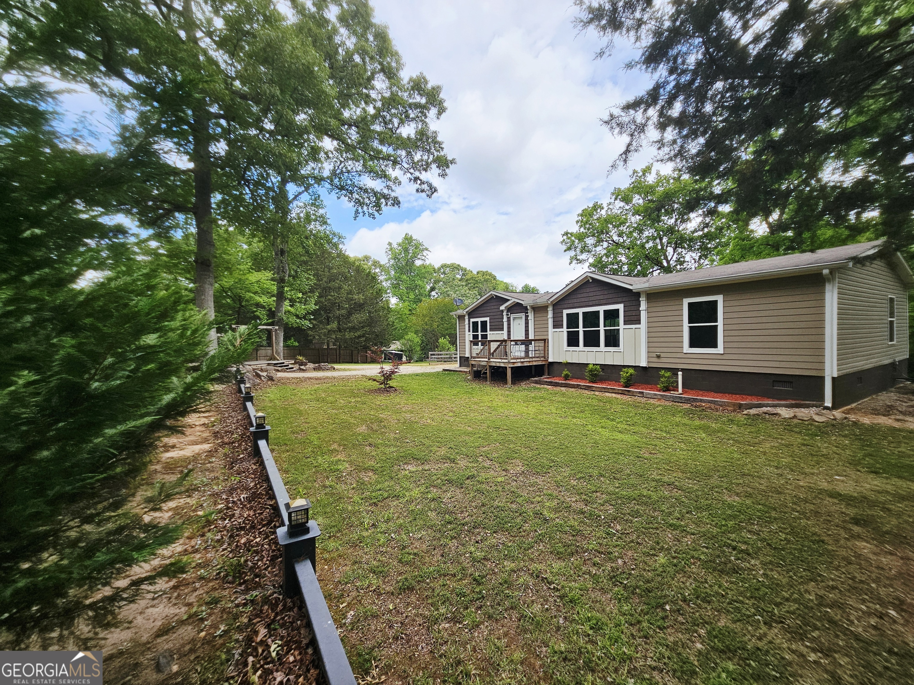 3585 W. Highway 34 Newnan GA 30263