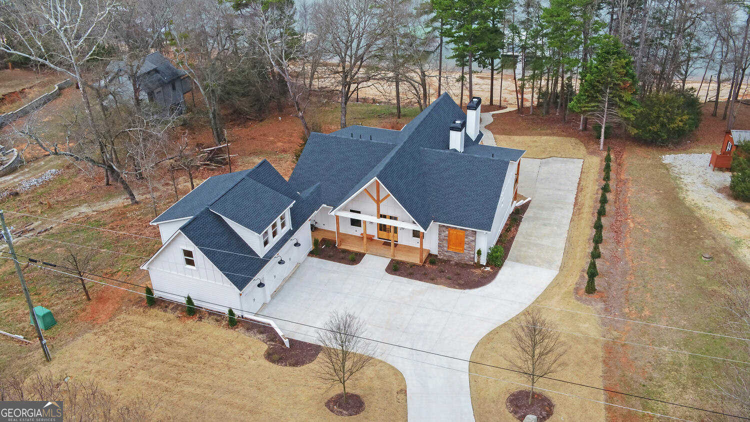 672 Tugaloo Heights Circle Lavonia GA 30553