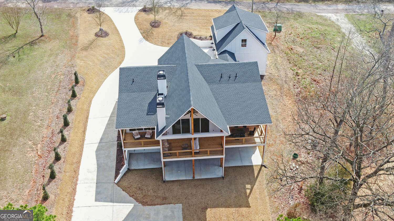 672 Tugaloo Heights Circle Lavonia GA 30553