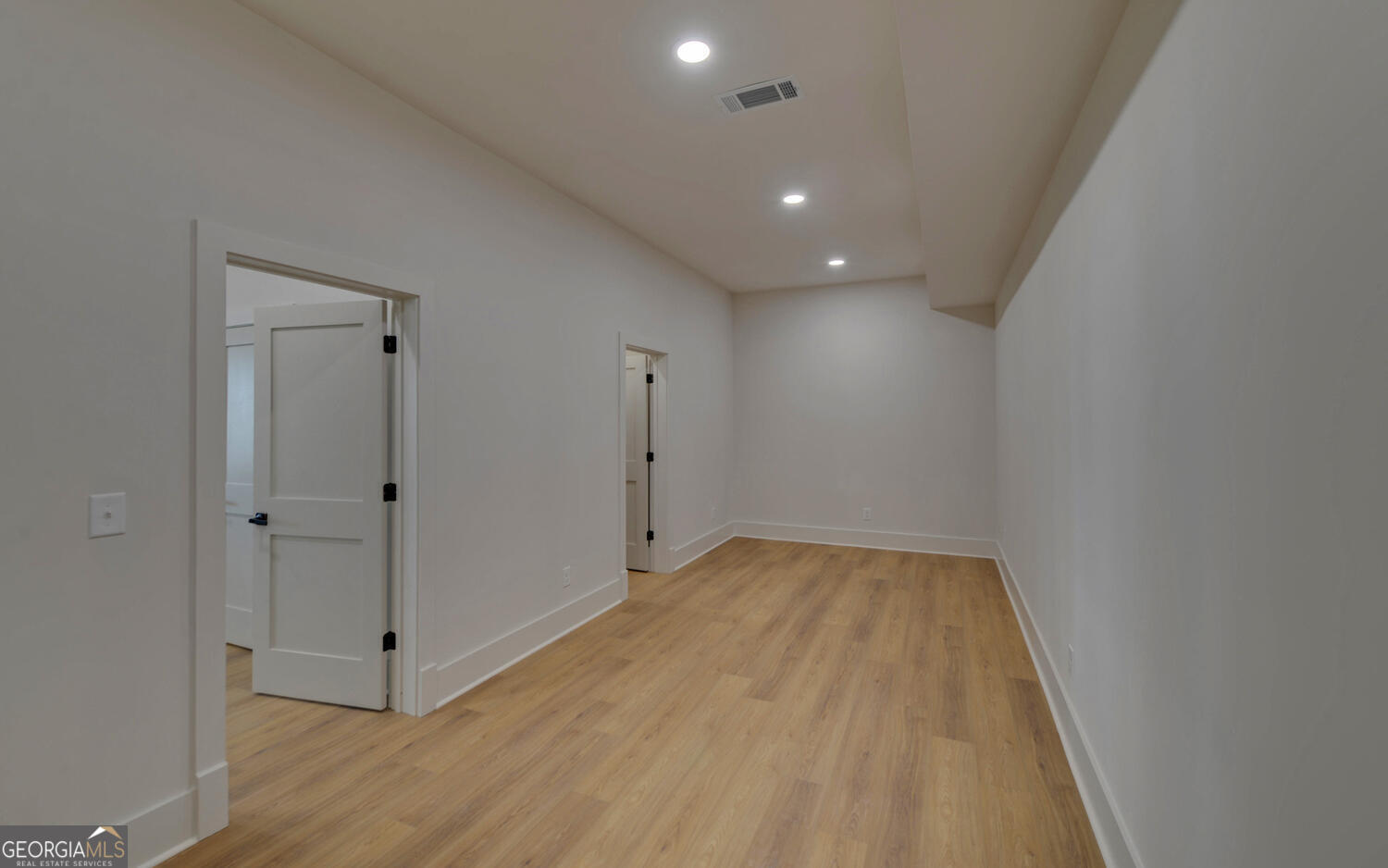 672 Tugaloo Heights Circle Lavonia GA 30553