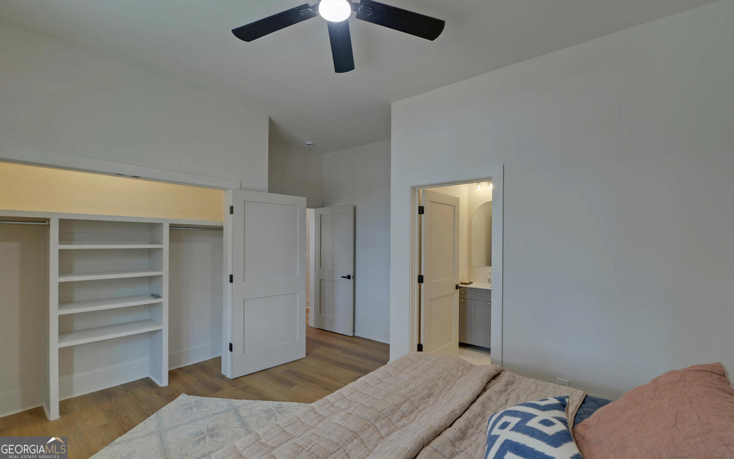 672 Tugaloo Heights Circle Lavonia GA 30553