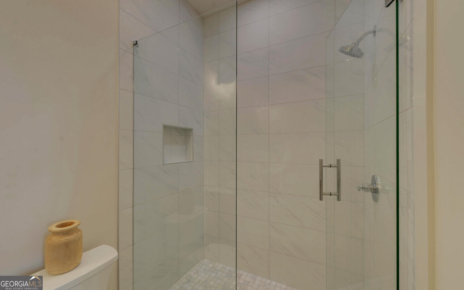 672 Tugaloo Heights Circle Lavonia GA 30553