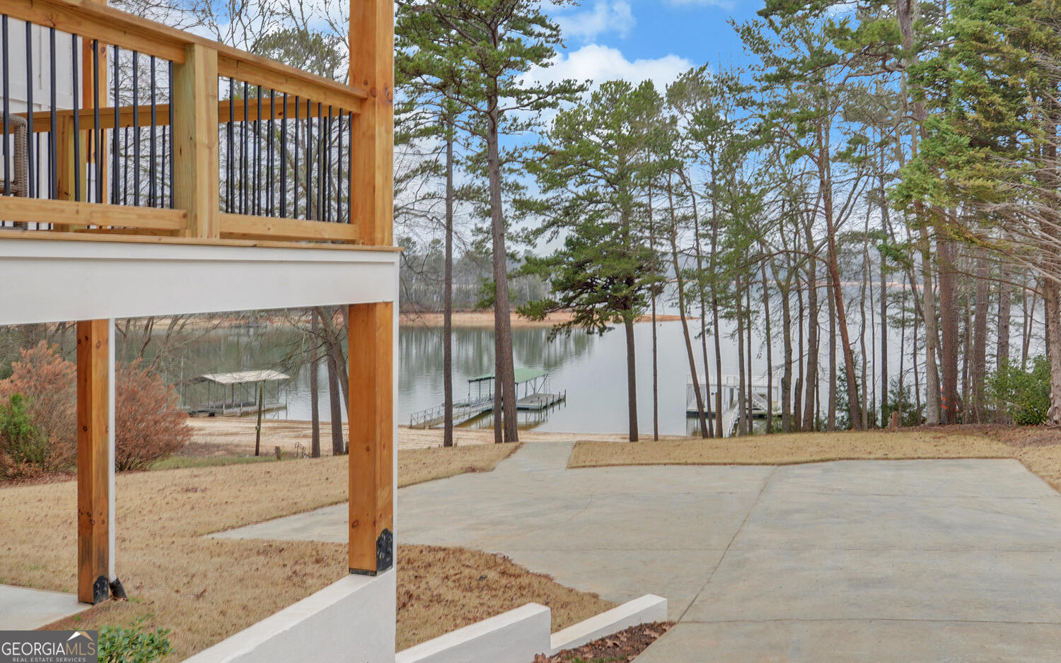 672 Tugaloo Heights Circle Lavonia GA 30553