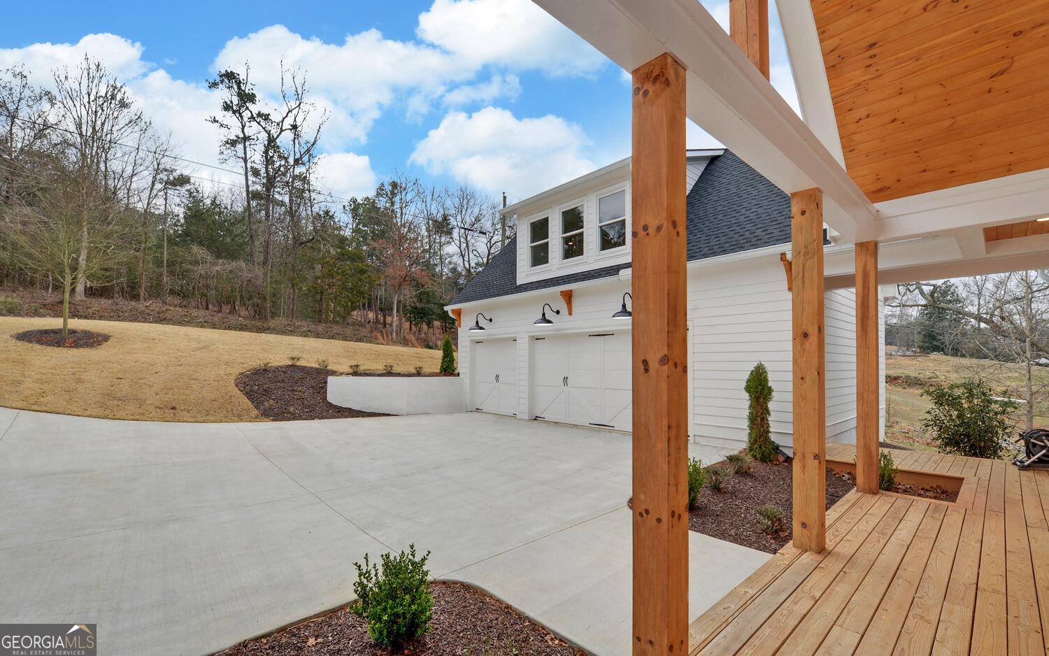672 Tugaloo Heights Circle Lavonia GA 30553
