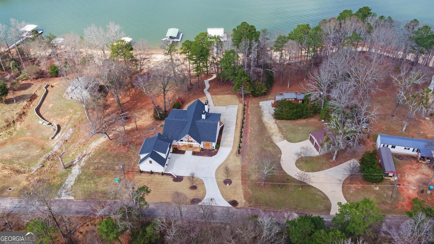 672 Tugaloo Heights Circle Lavonia GA 30553
