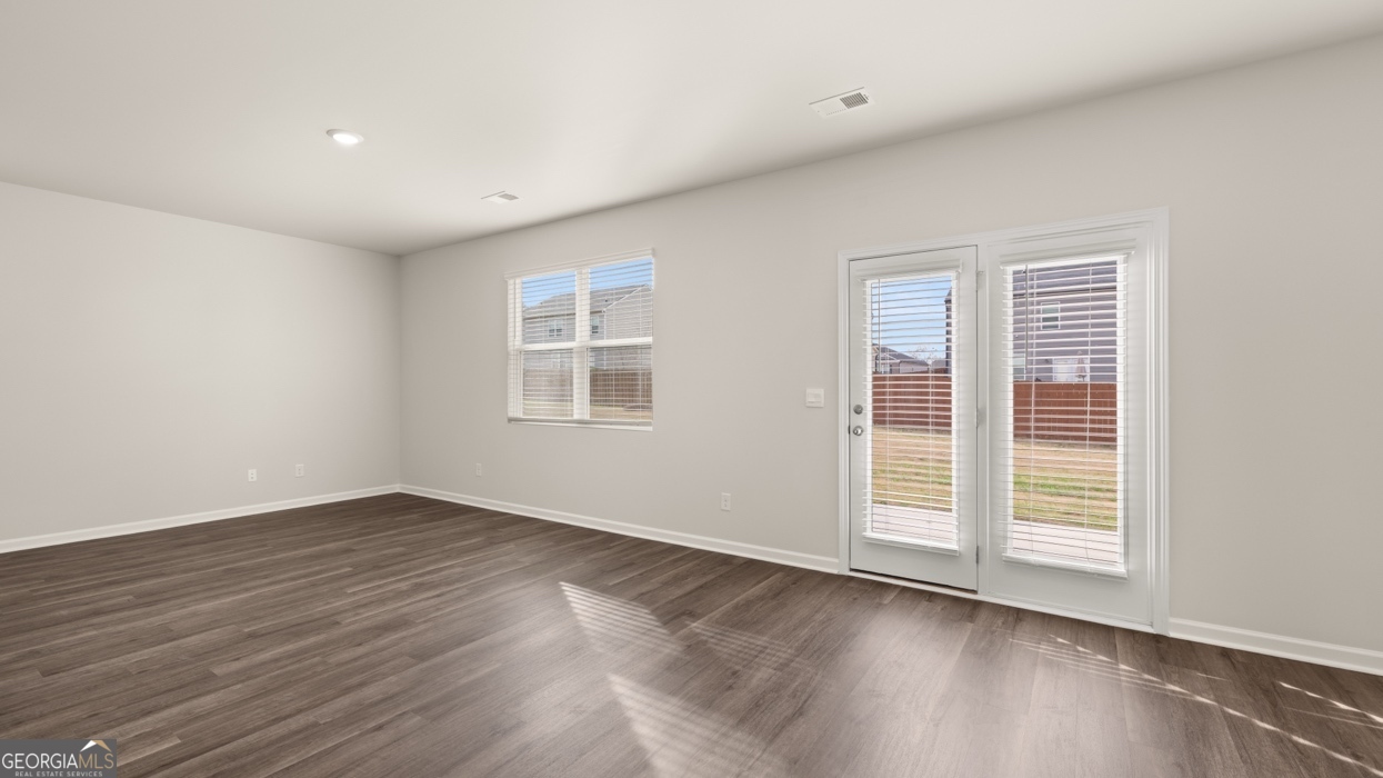 8569 Secretariat Drive Lithonia GA 30058