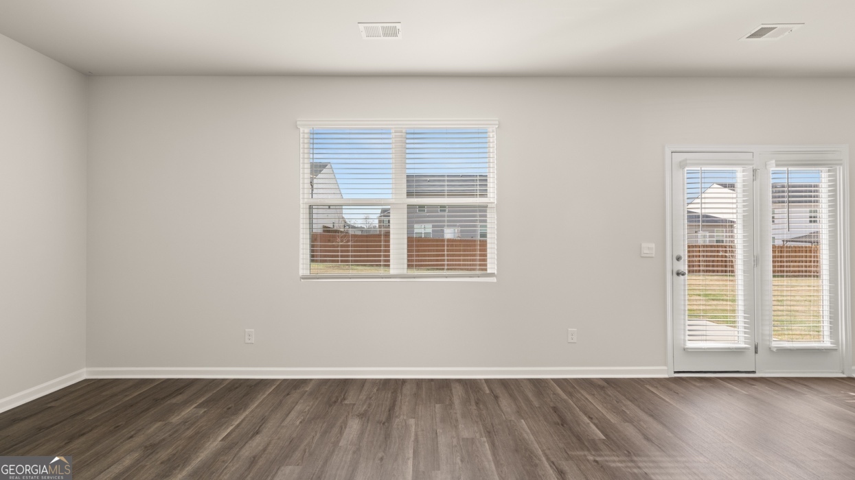 8569 Secretariat Drive Lithonia GA 30058