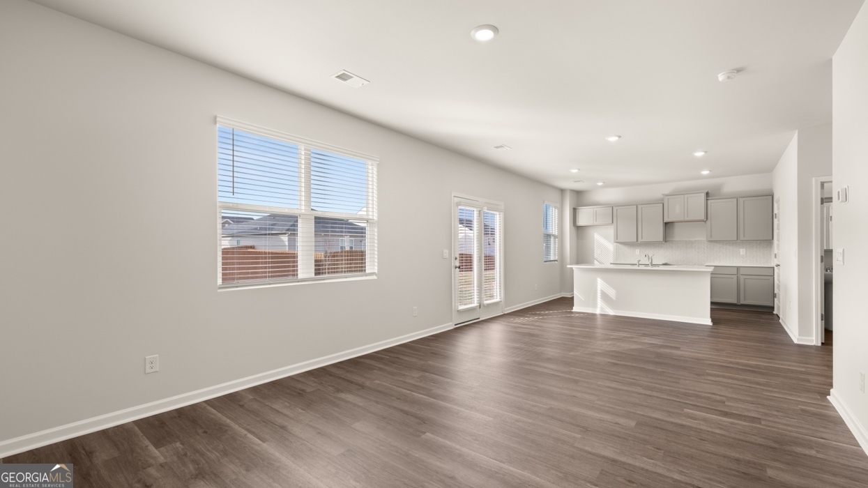 8569 Secretariat Drive Lithonia GA 30058