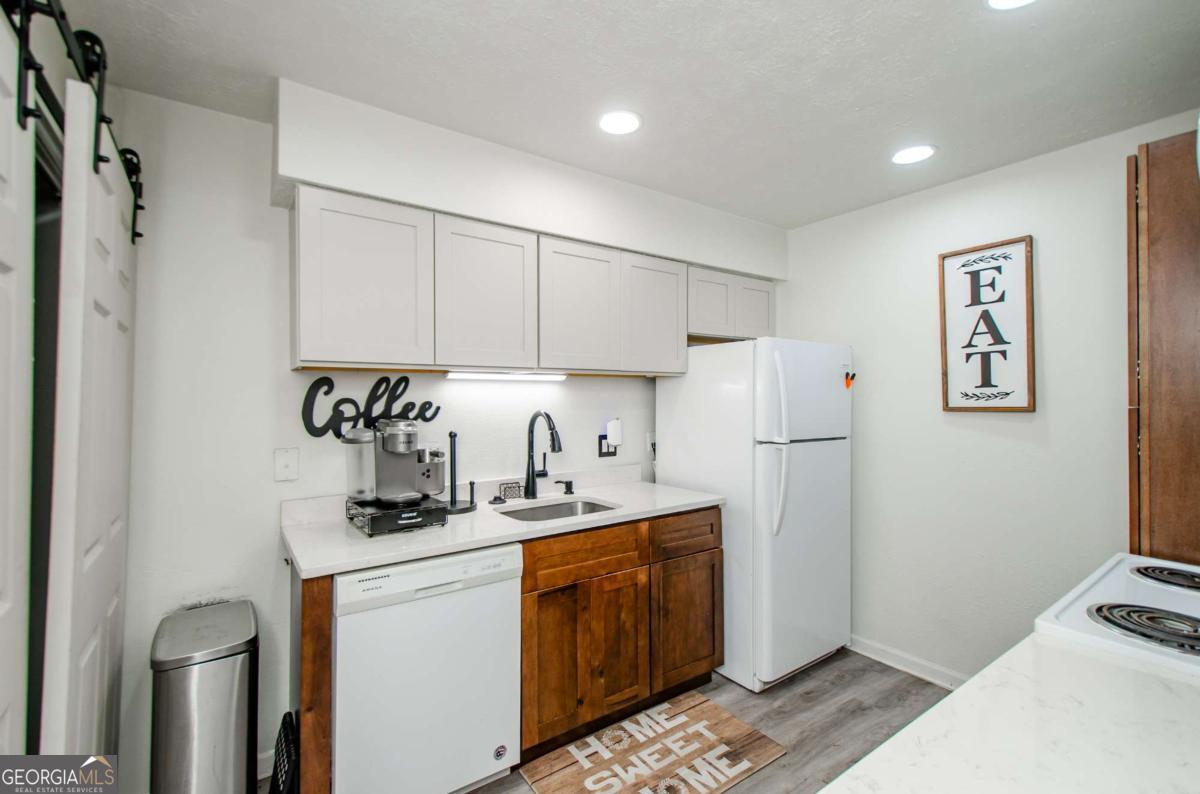 5157 Roswell Road Atlanta GA 30342