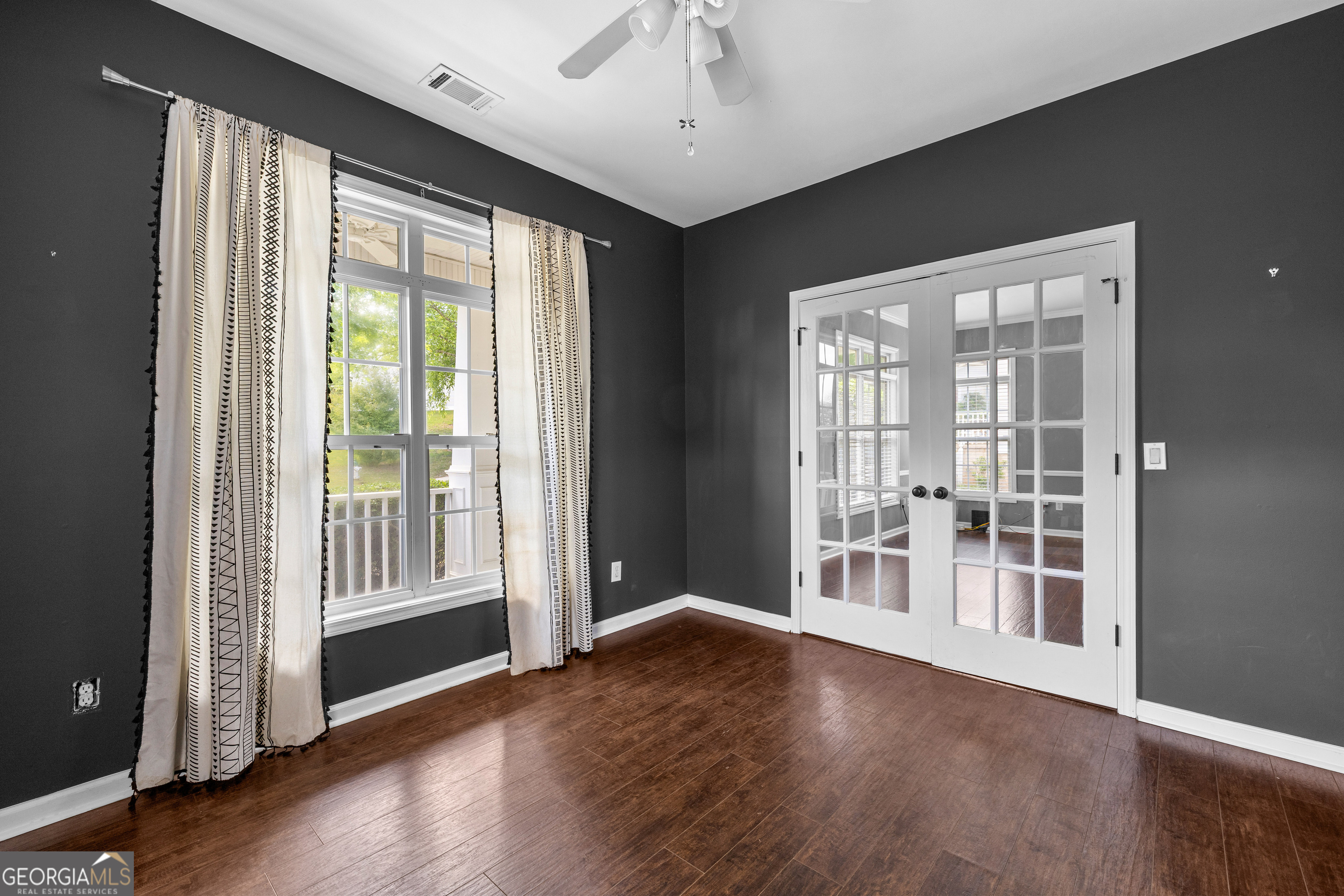 39 The Crescent Newnan GA 30263