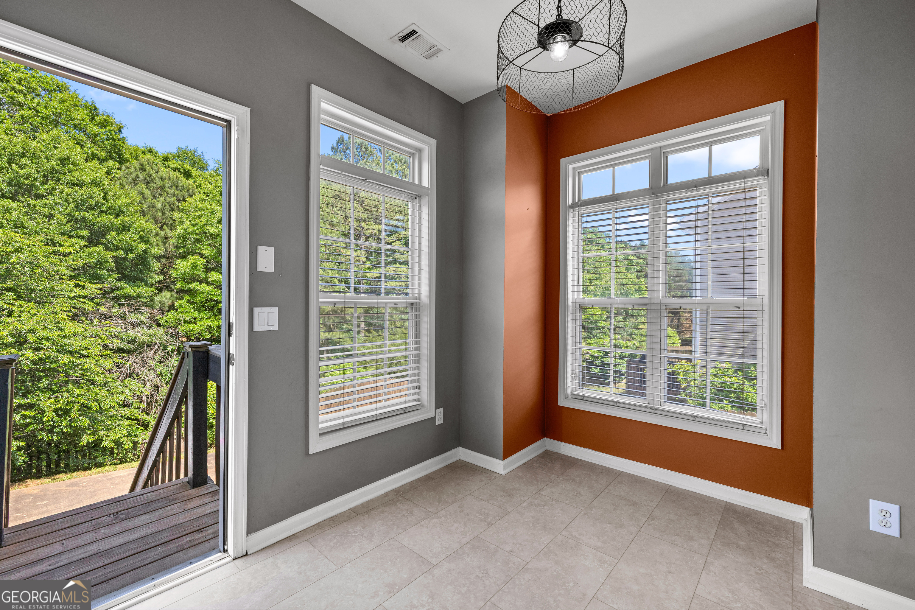 39 The Crescent Newnan GA 30263