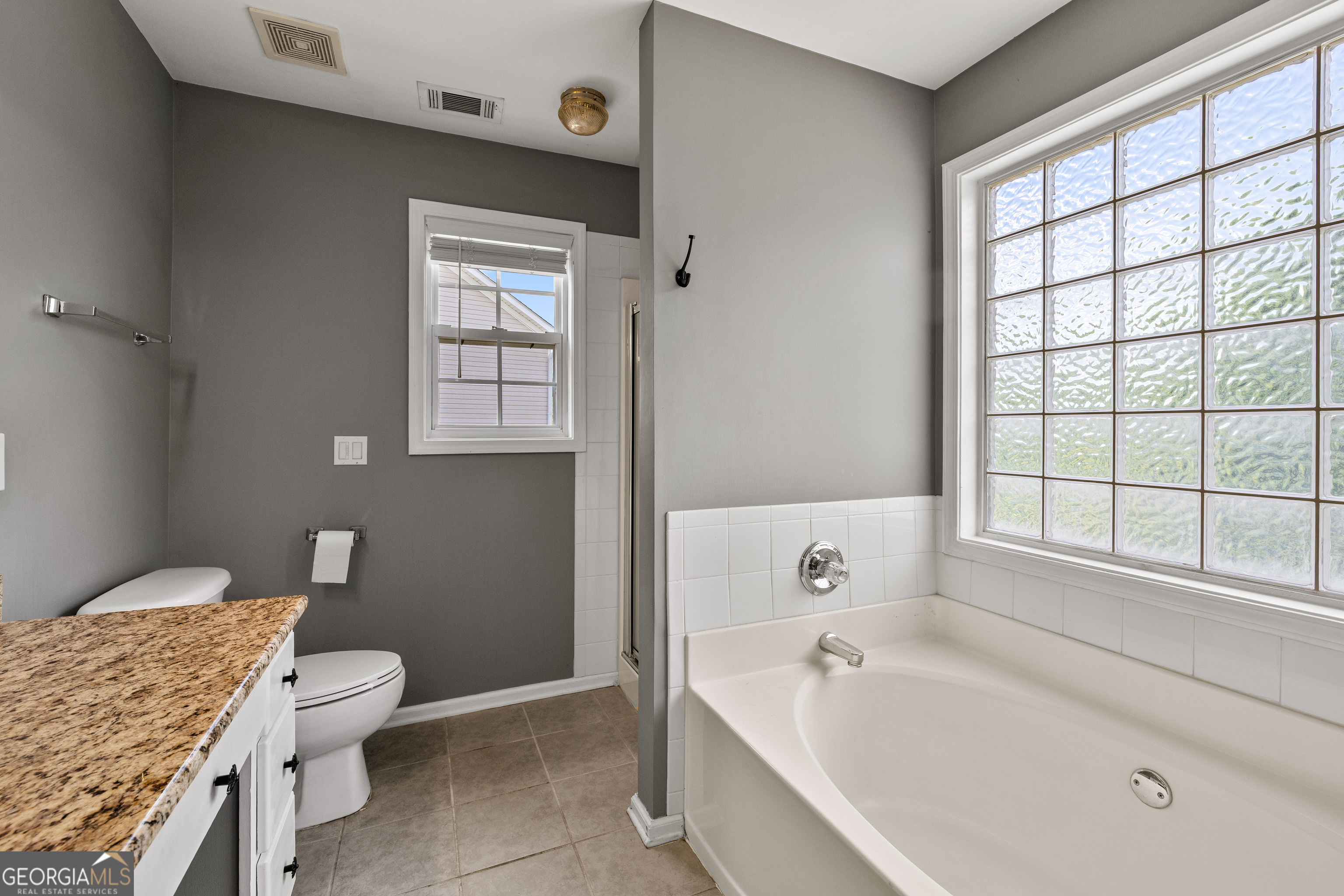 39 The Crescent Newnan GA 30263