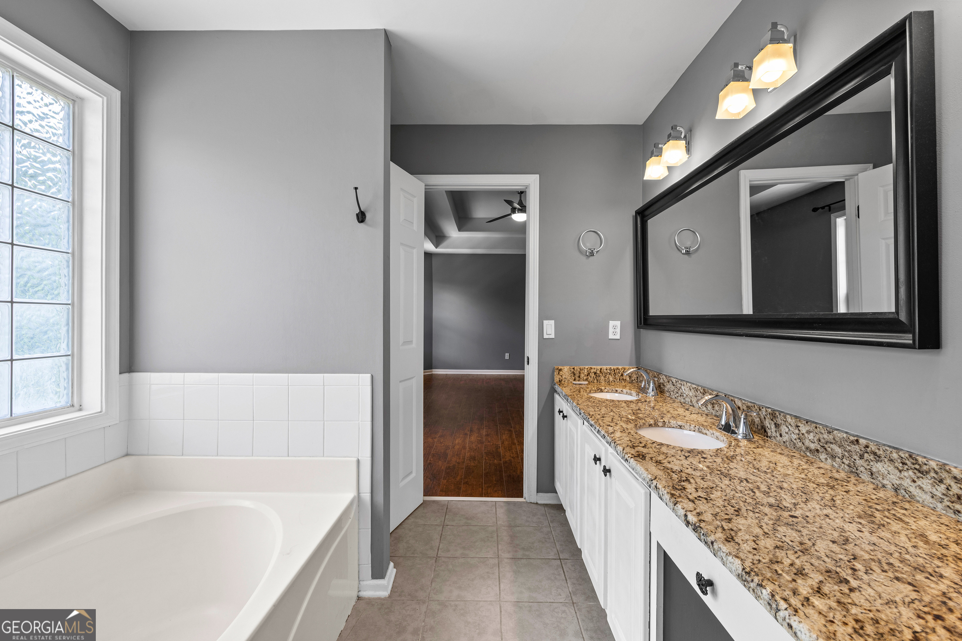 39 The Crescent Newnan GA 30263