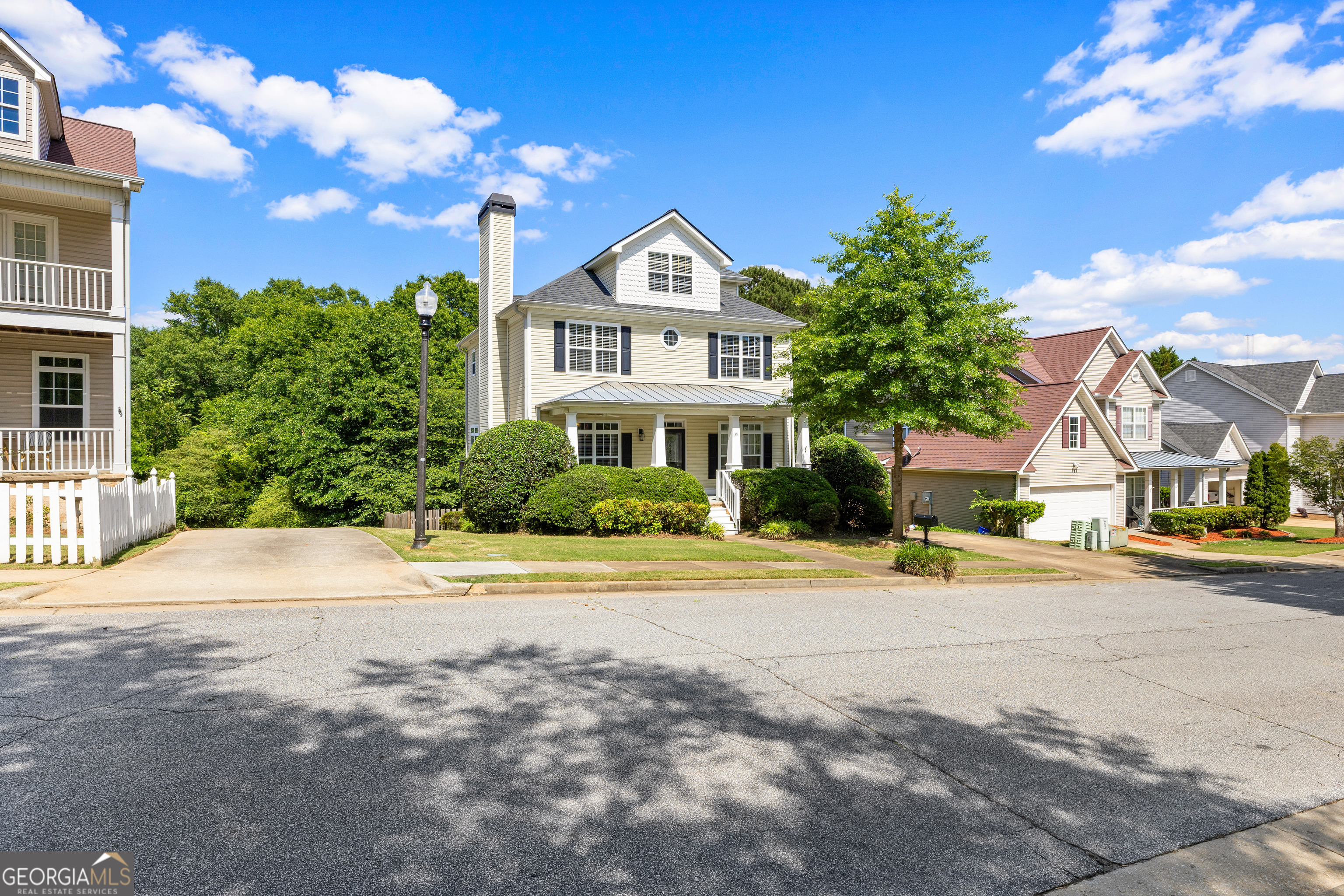39 The Crescent Newnan GA 30263