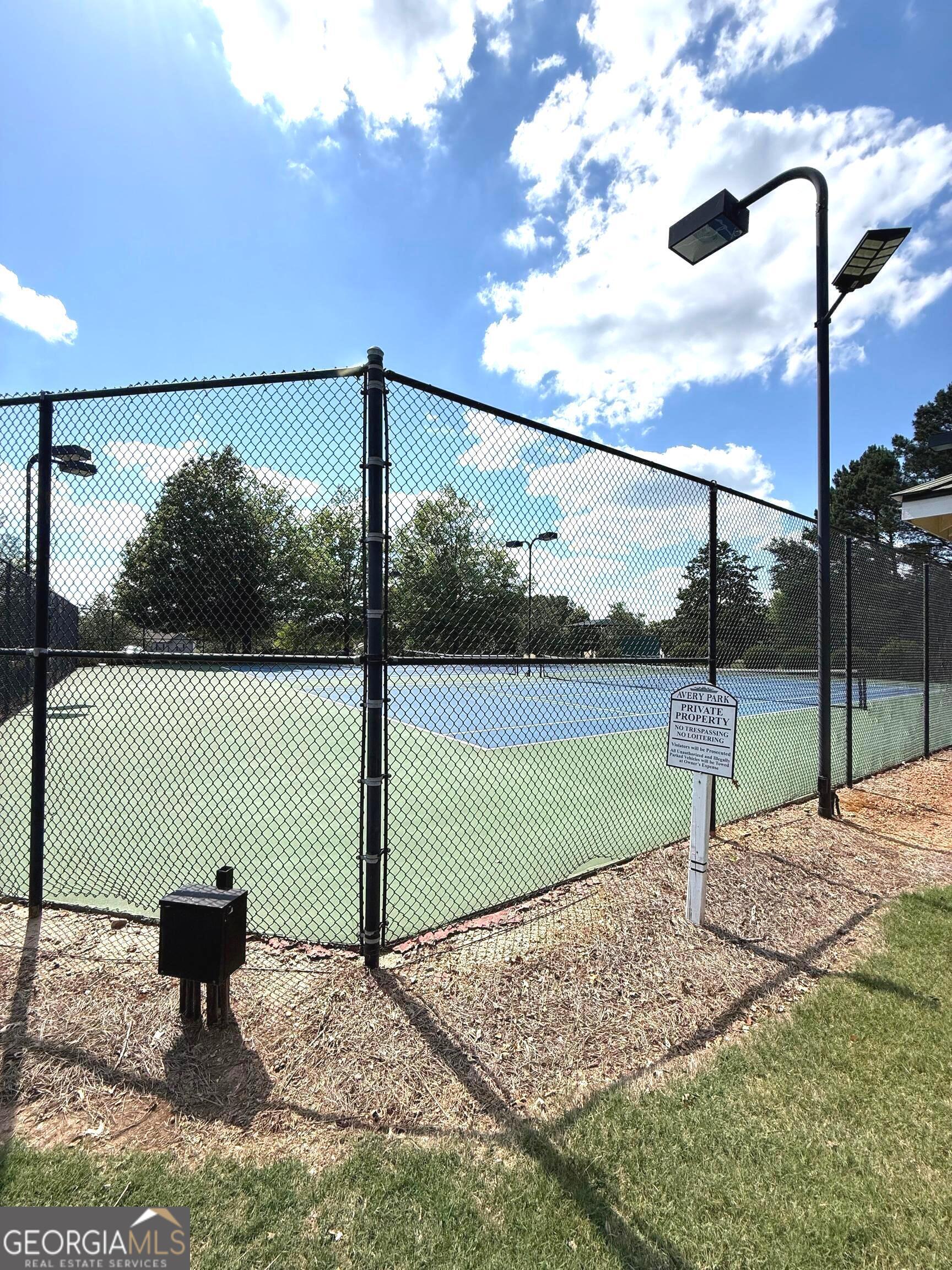 39 The Crescent Newnan GA 30263