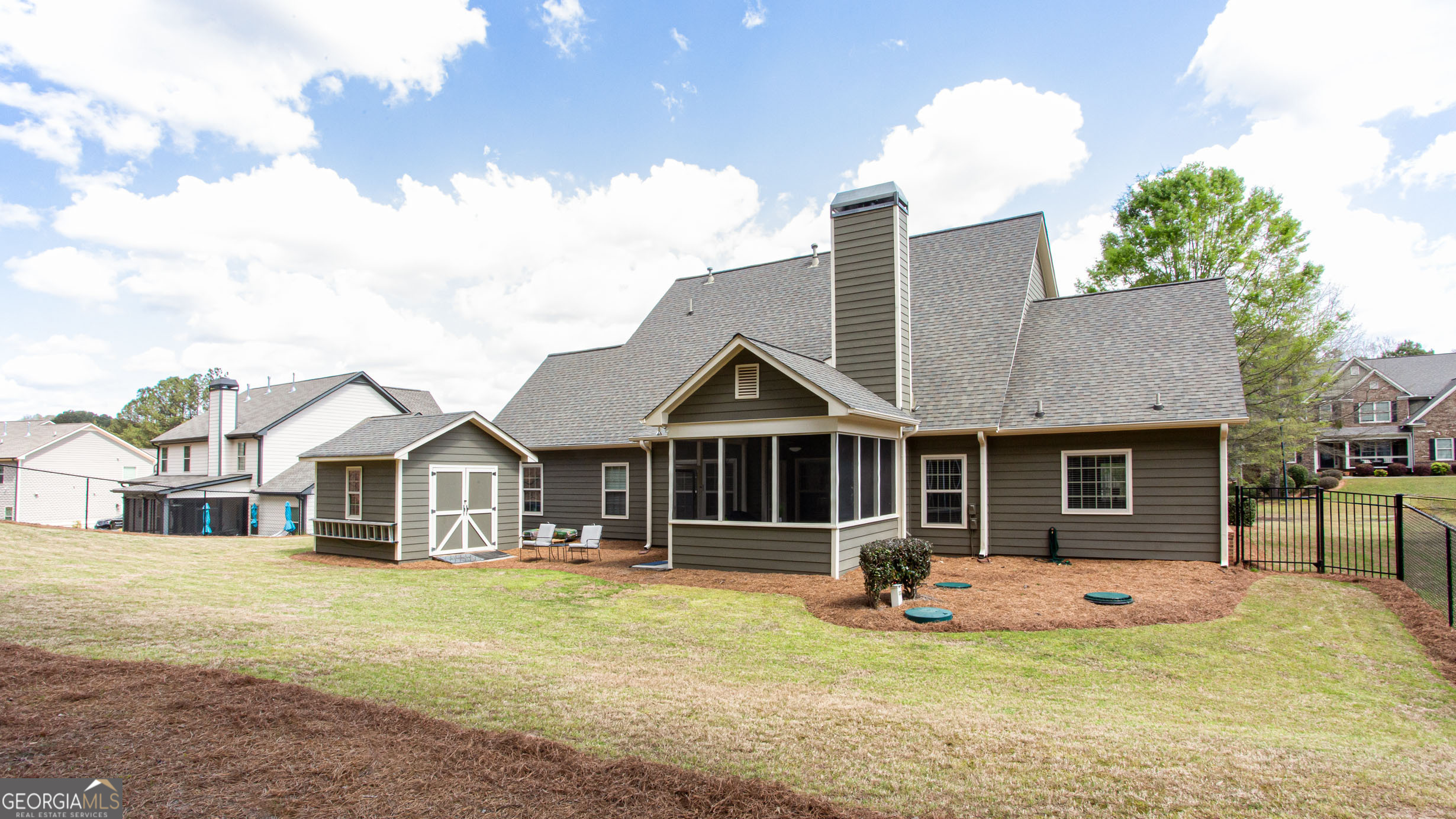 1617 Maes Overlook Loganville GA 30052