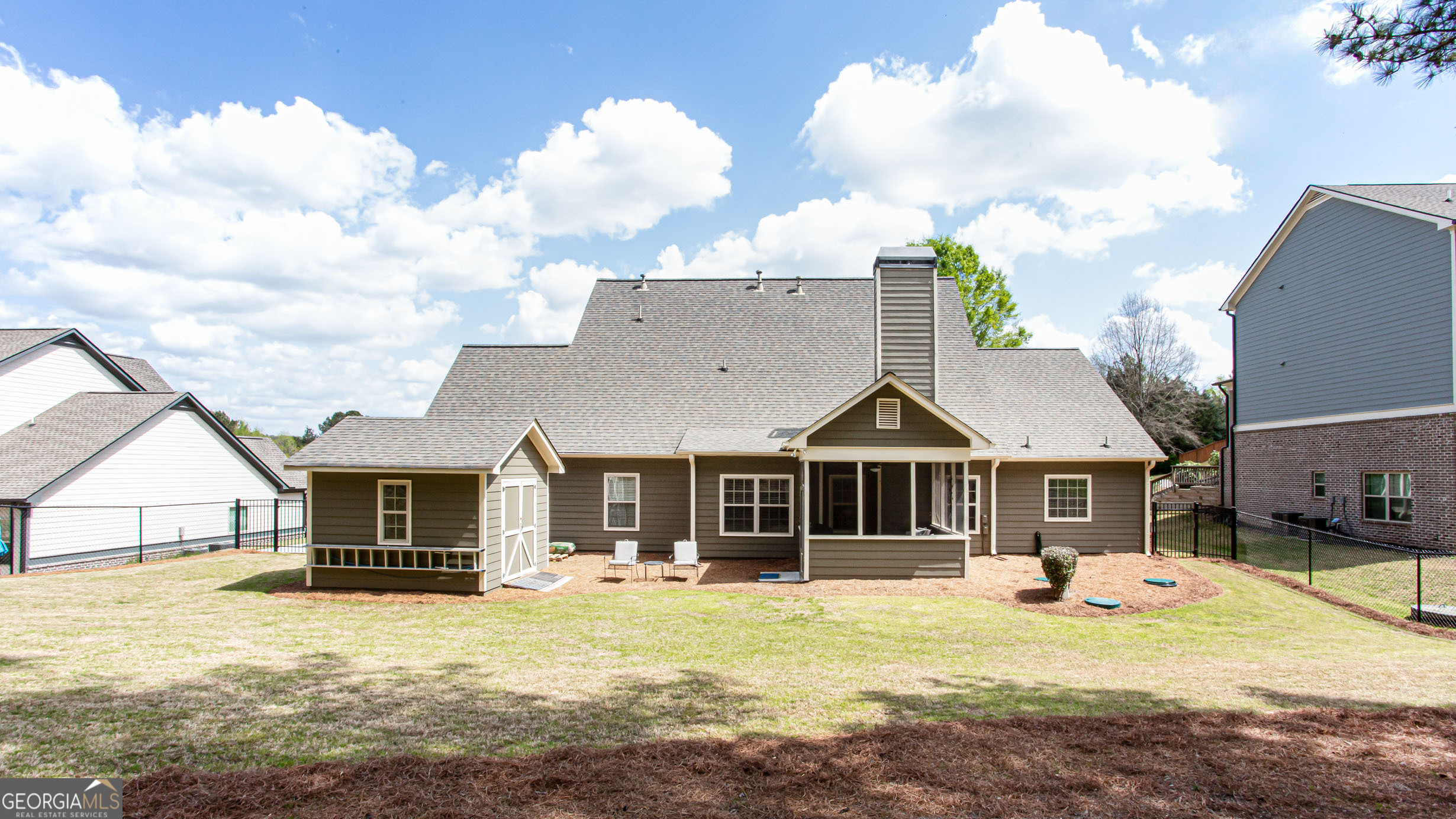 1617 Maes Overlook Loganville GA 30052