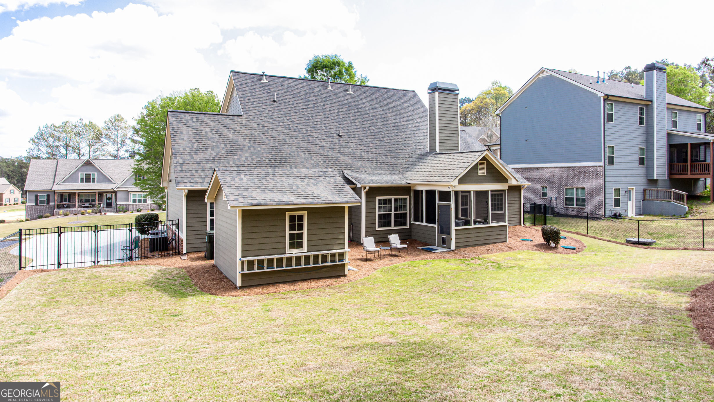 1617 Maes Overlook Loganville GA 30052