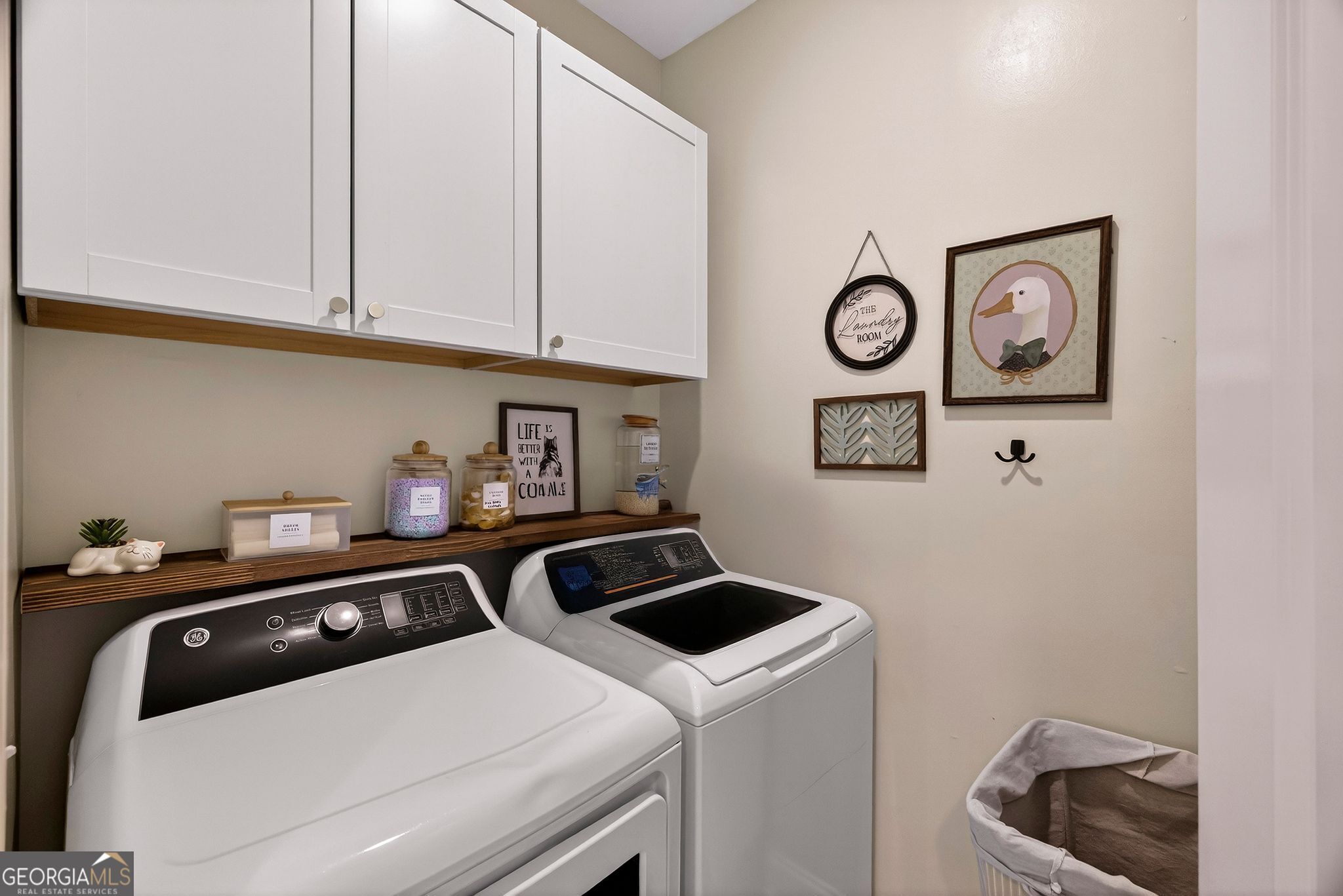 1306 E Waldburg Street Savannah GA 31404