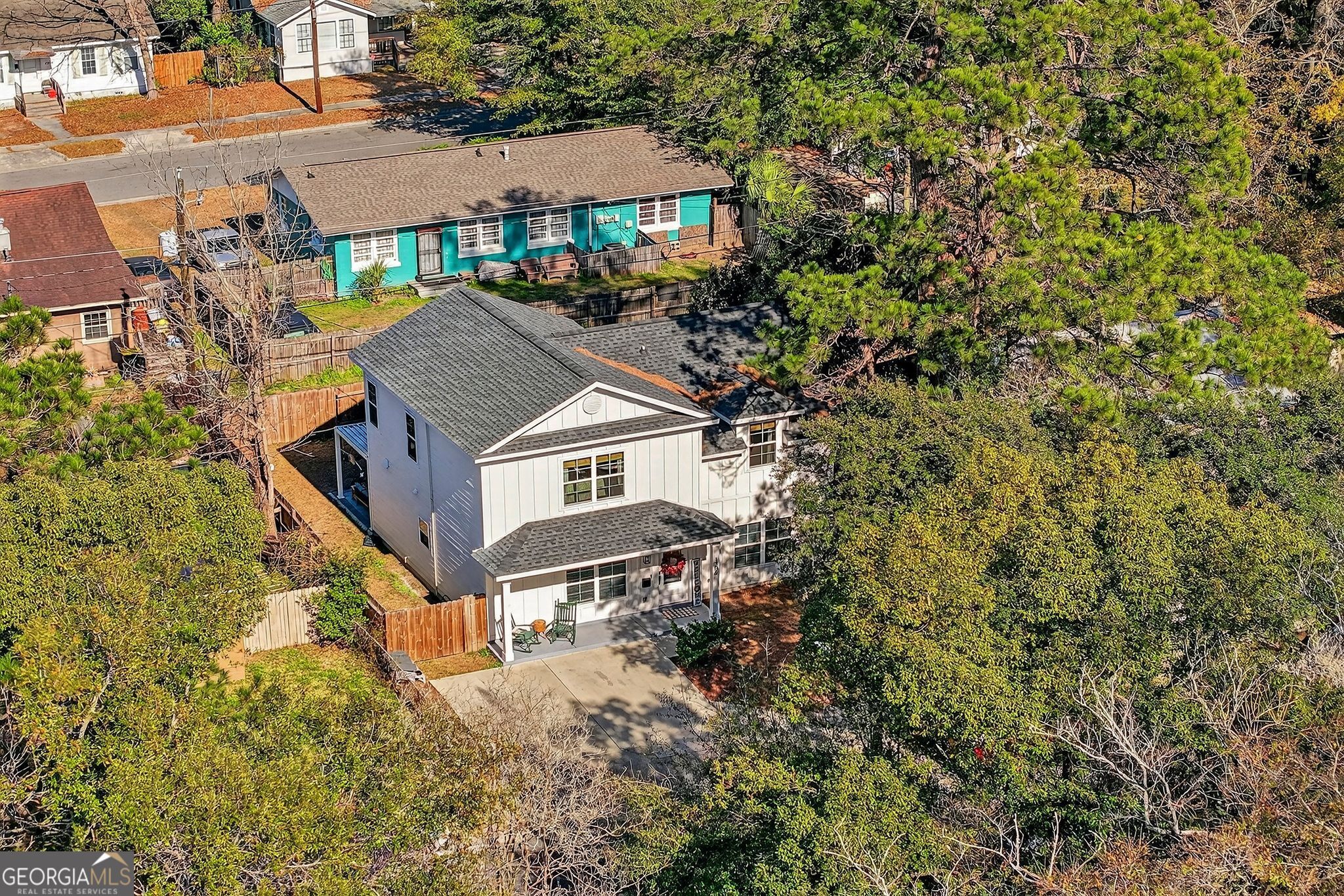 1306 E Waldburg Street Savannah GA 31404