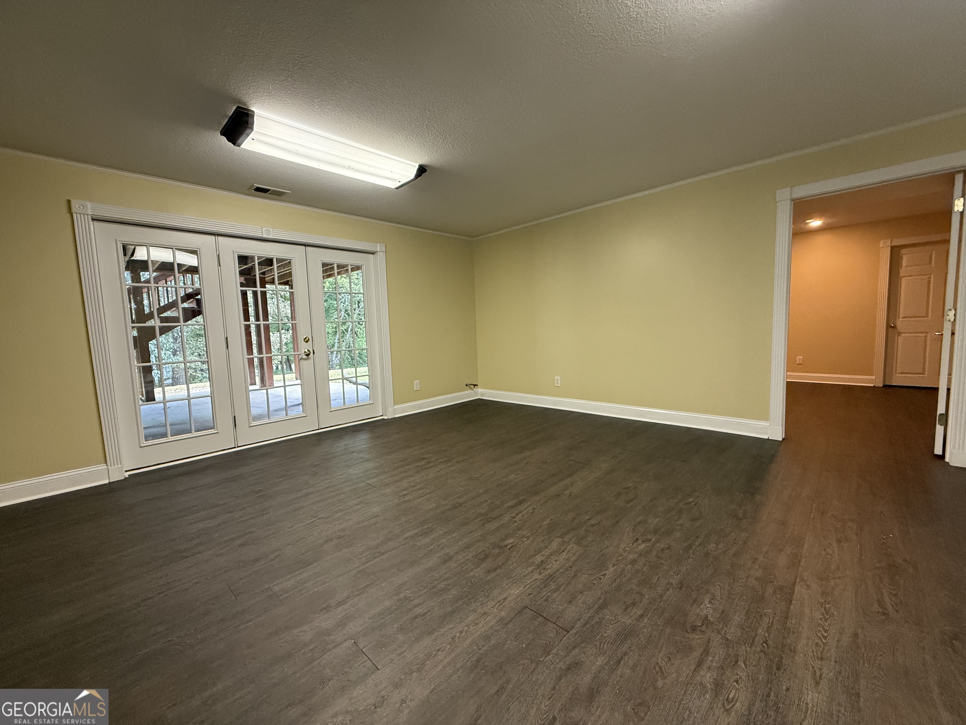 201 E Tennant Circle Chickamauga GA 30707