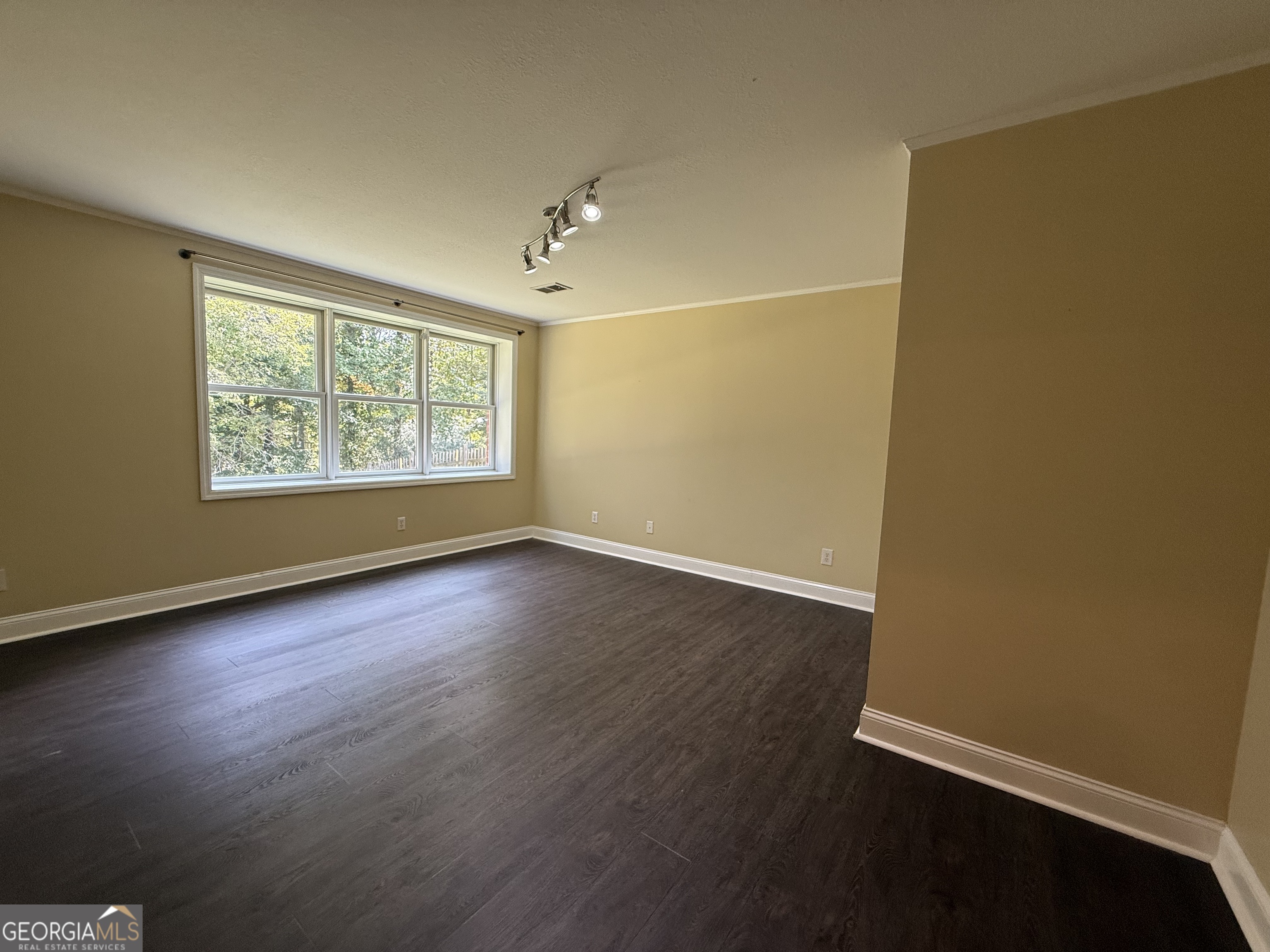 201 E Tennant Circle Chickamauga GA 30707