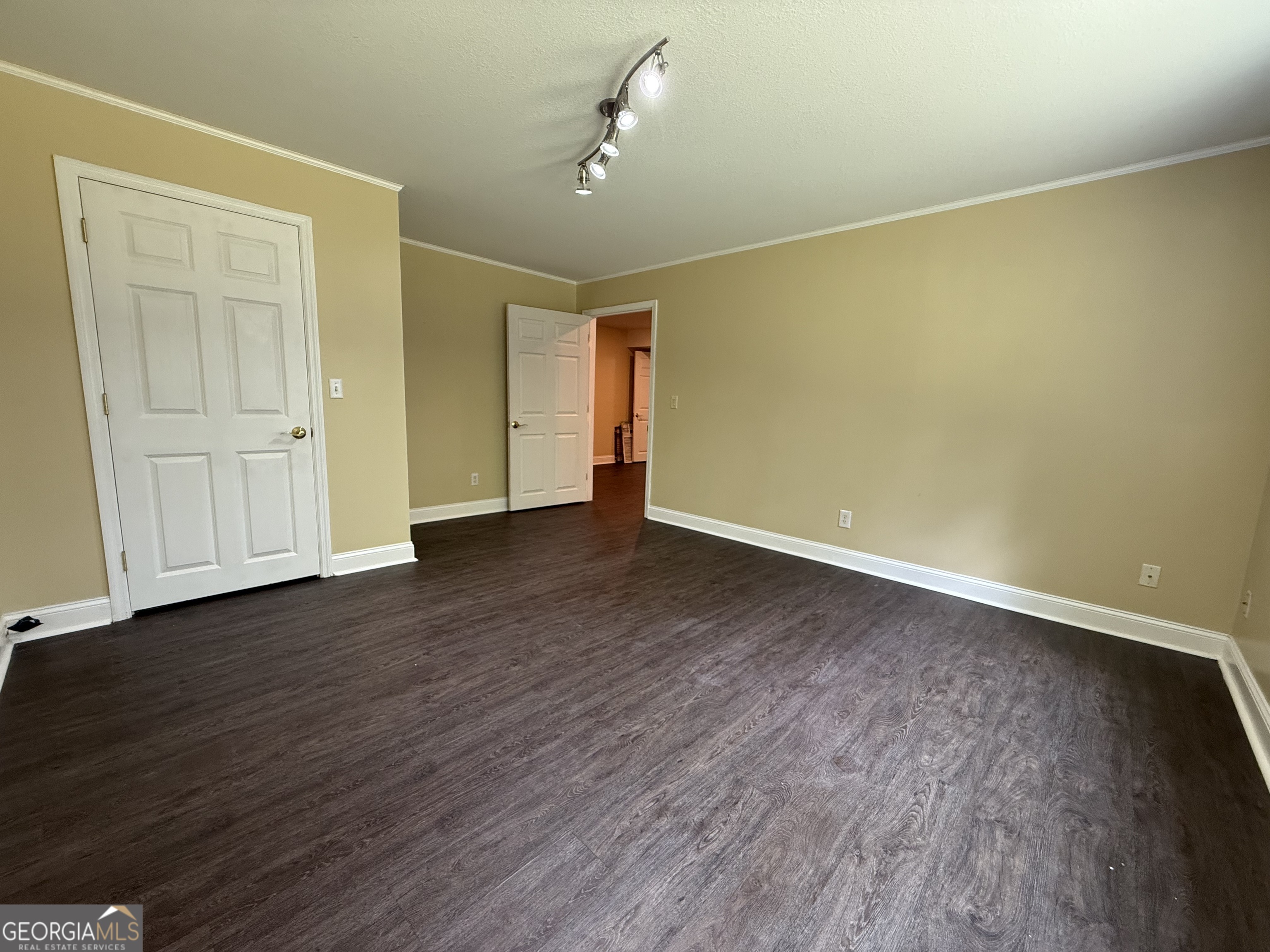 201 E Tennant Circle Chickamauga GA 30707