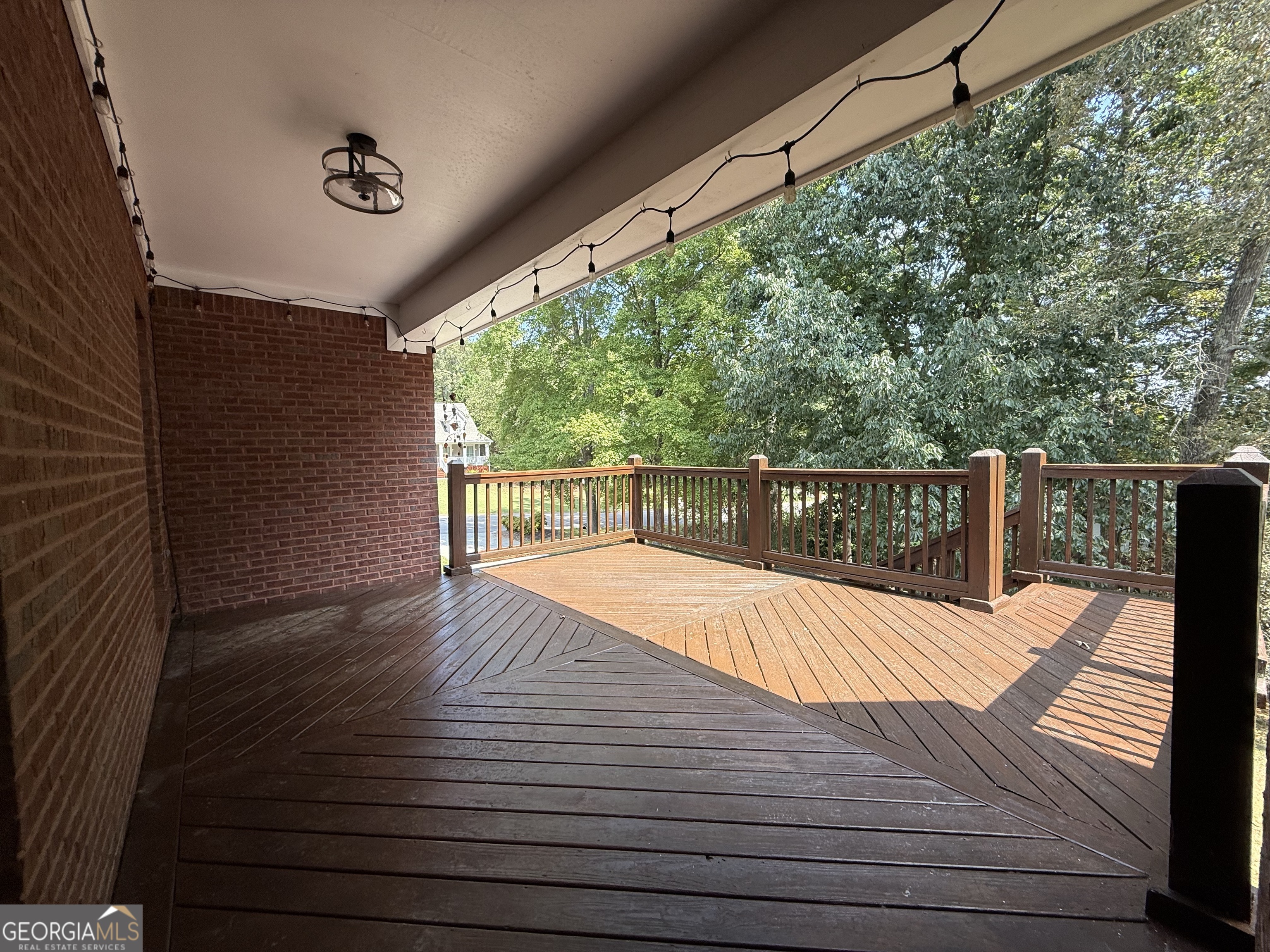 201 E Tennant Circle Chickamauga GA 30707