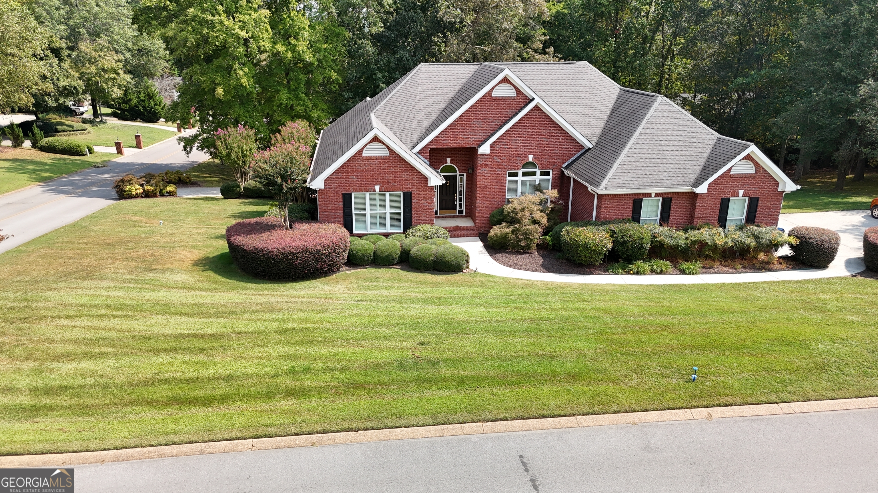 201 E Tennant Circle Chickamauga GA 30707