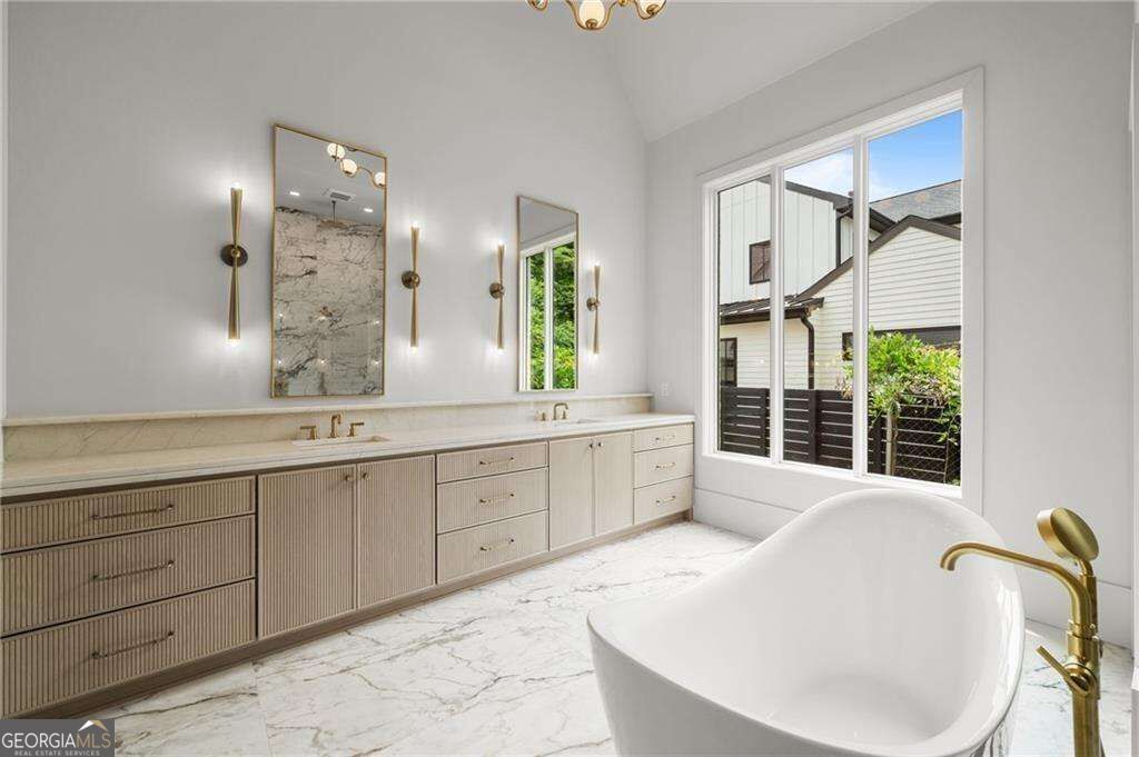 175 Pebble Trail Alpharetta GA 30009