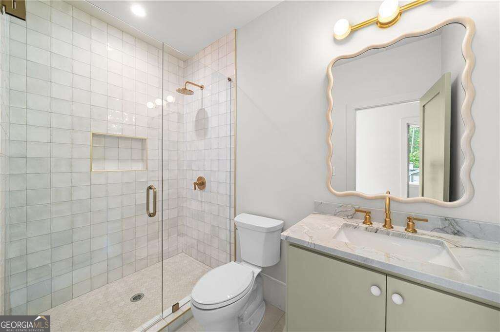 175 Pebble Trail Alpharetta GA 30009