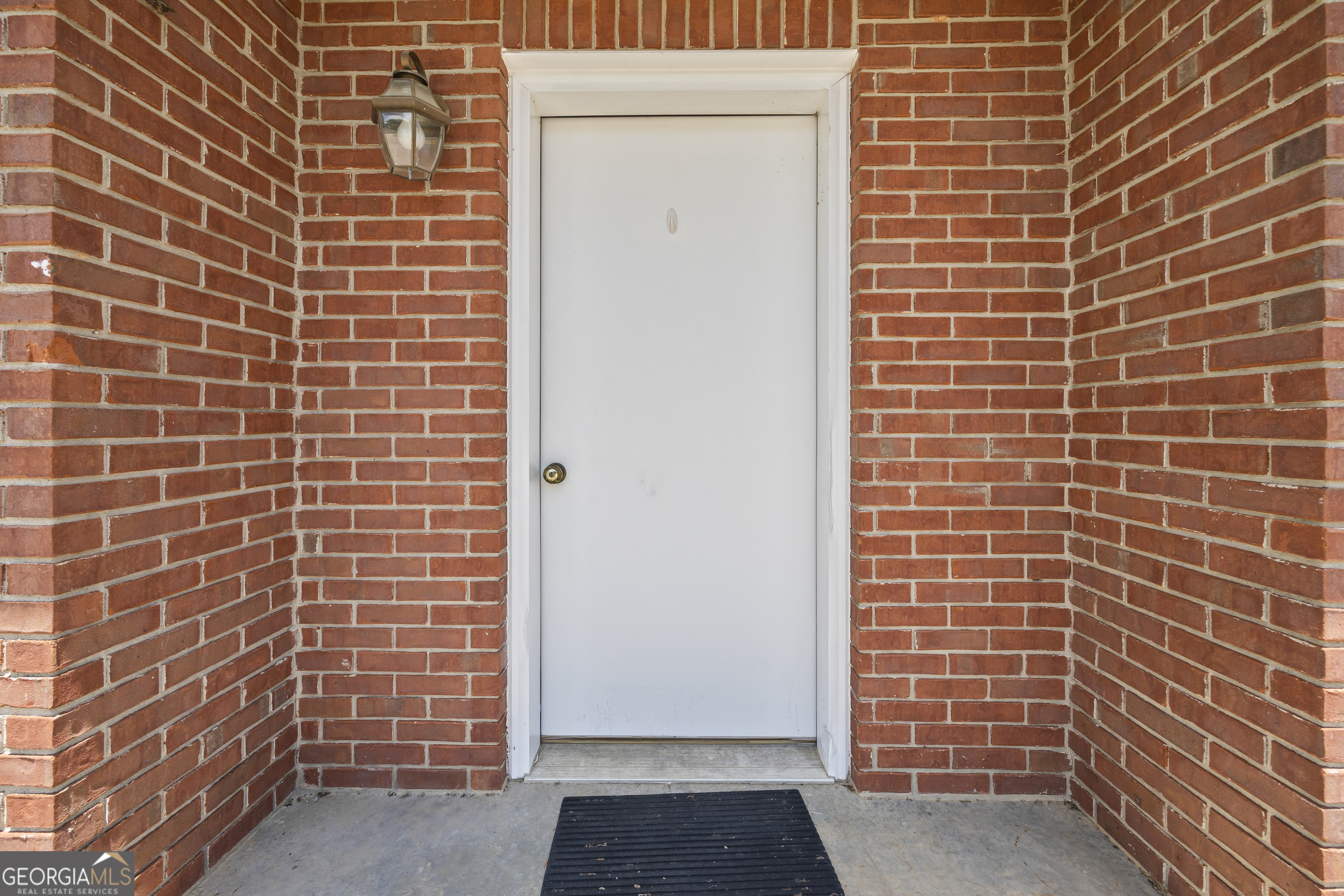 152 Lace Field Lane Lavonia GA 30553