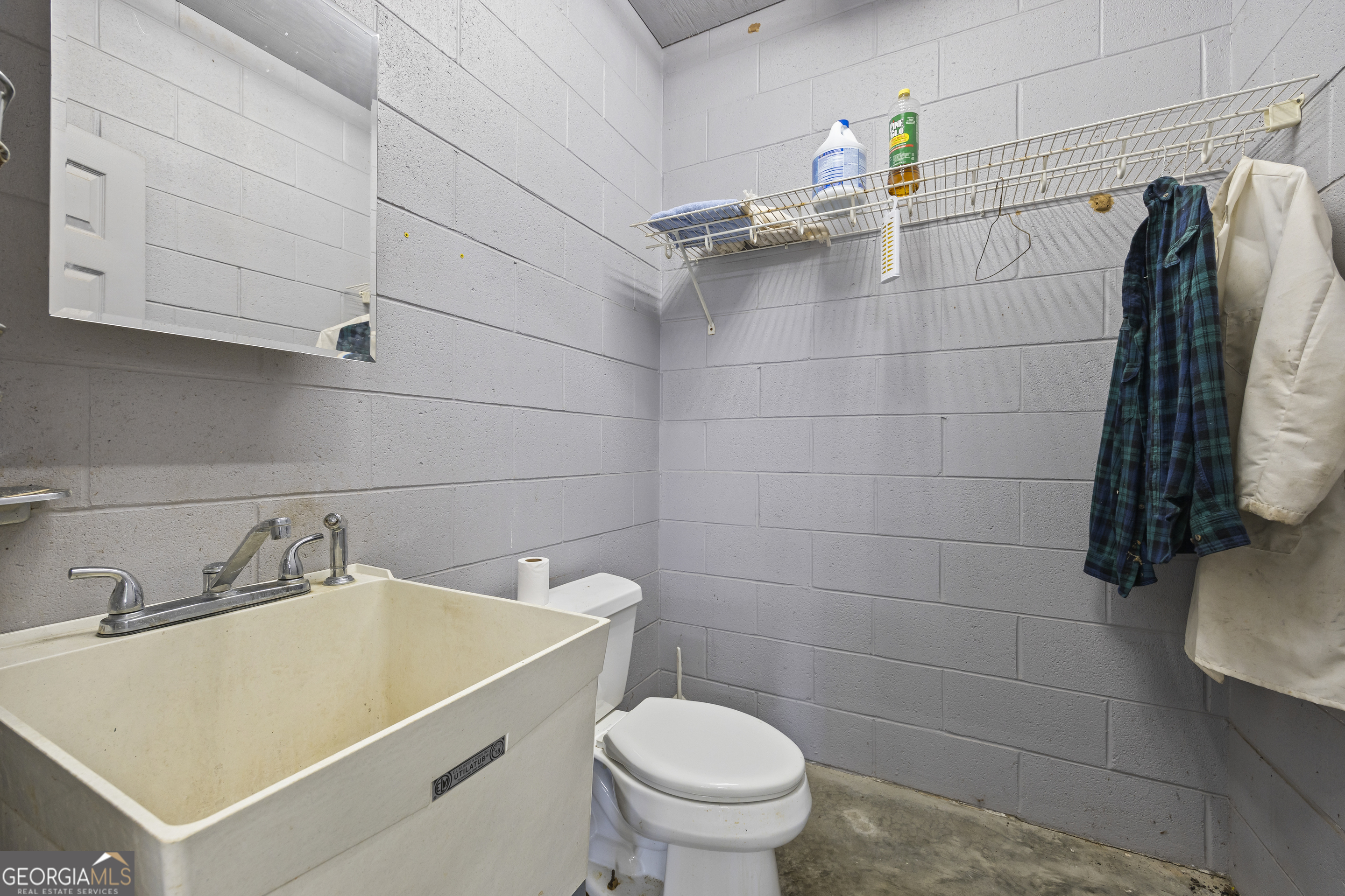 152 Lace Field Lane Lavonia GA 30553
