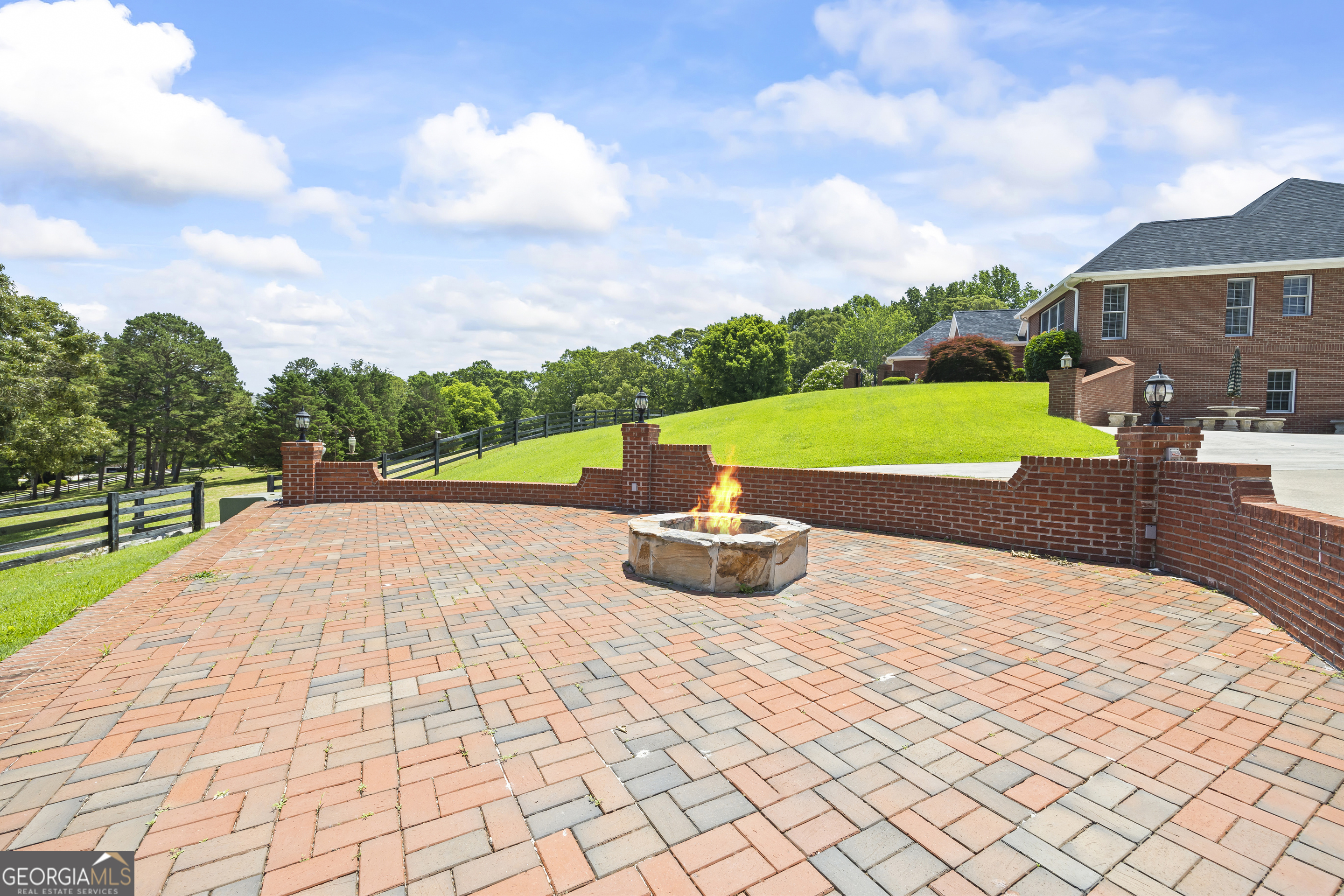 152 Lace Field Lane Lavonia GA 30553