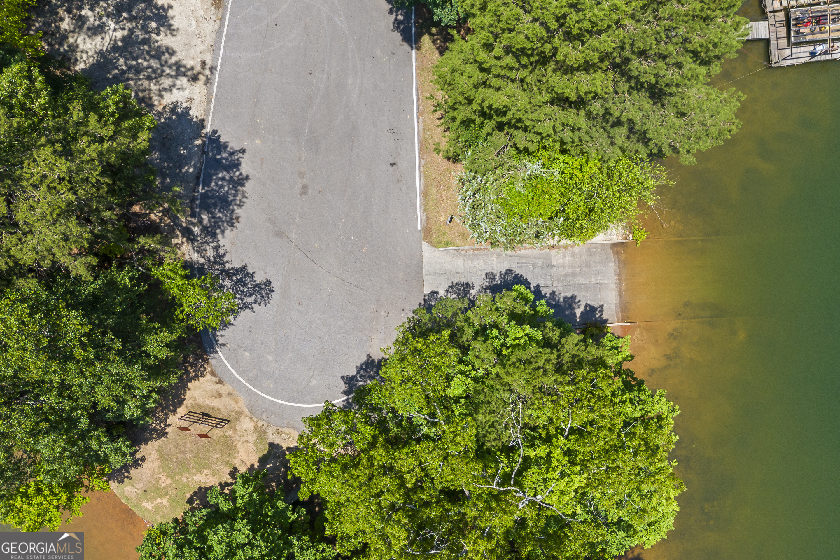 152 Lace Field Lane Lavonia GA 30553