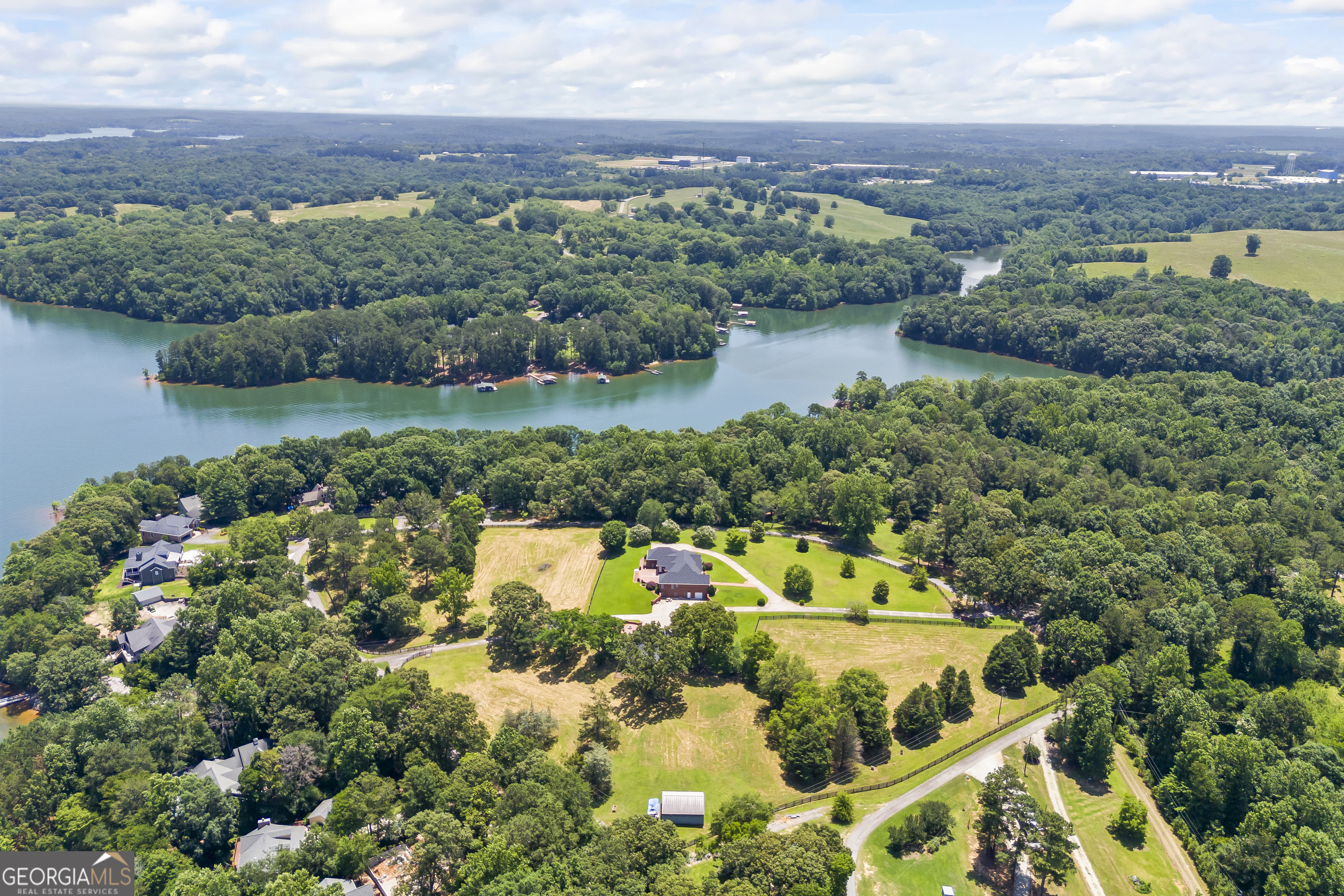 152 Lace Field Lane Lavonia GA 30553