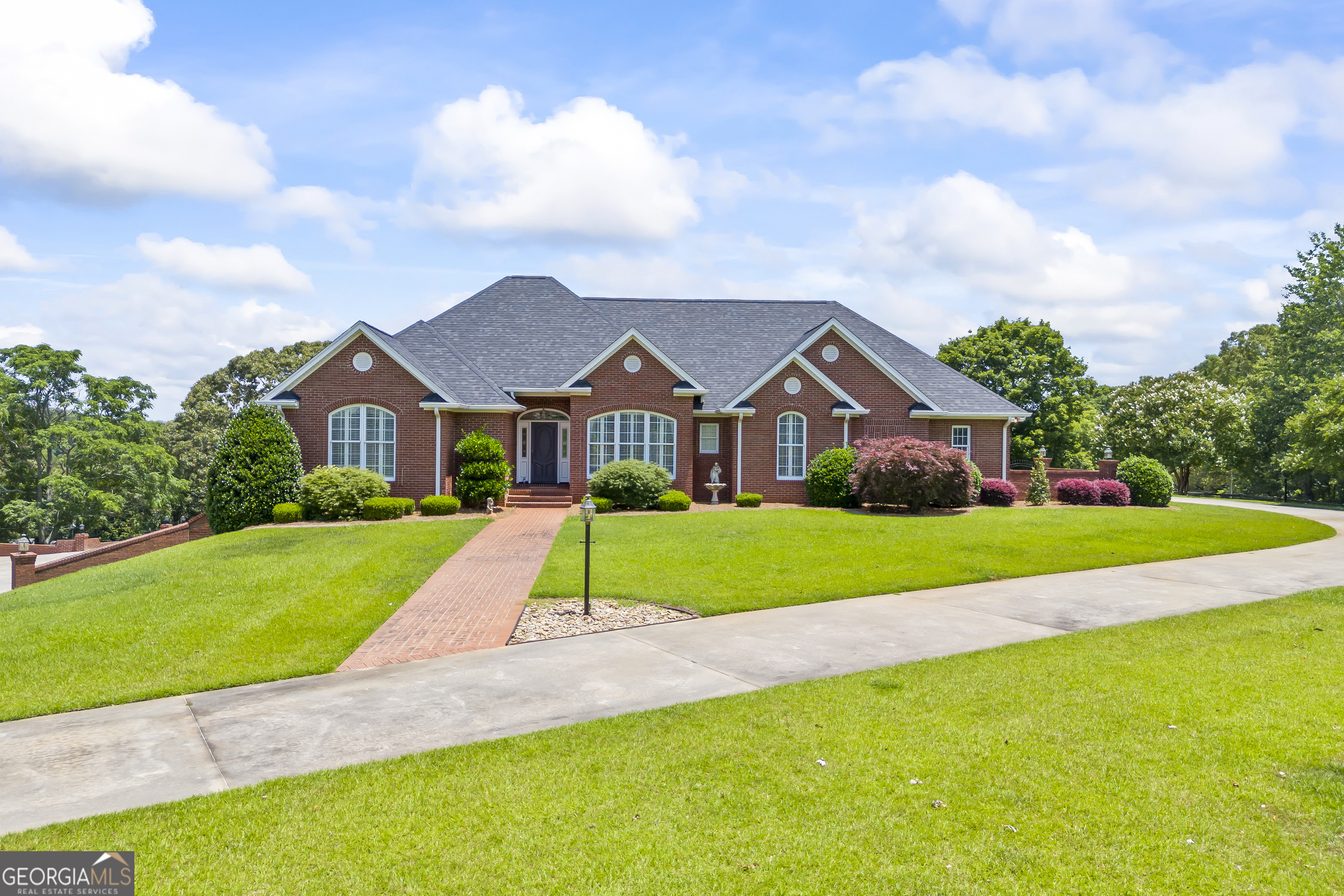 152 Lace Field Lane Lavonia GA 30553