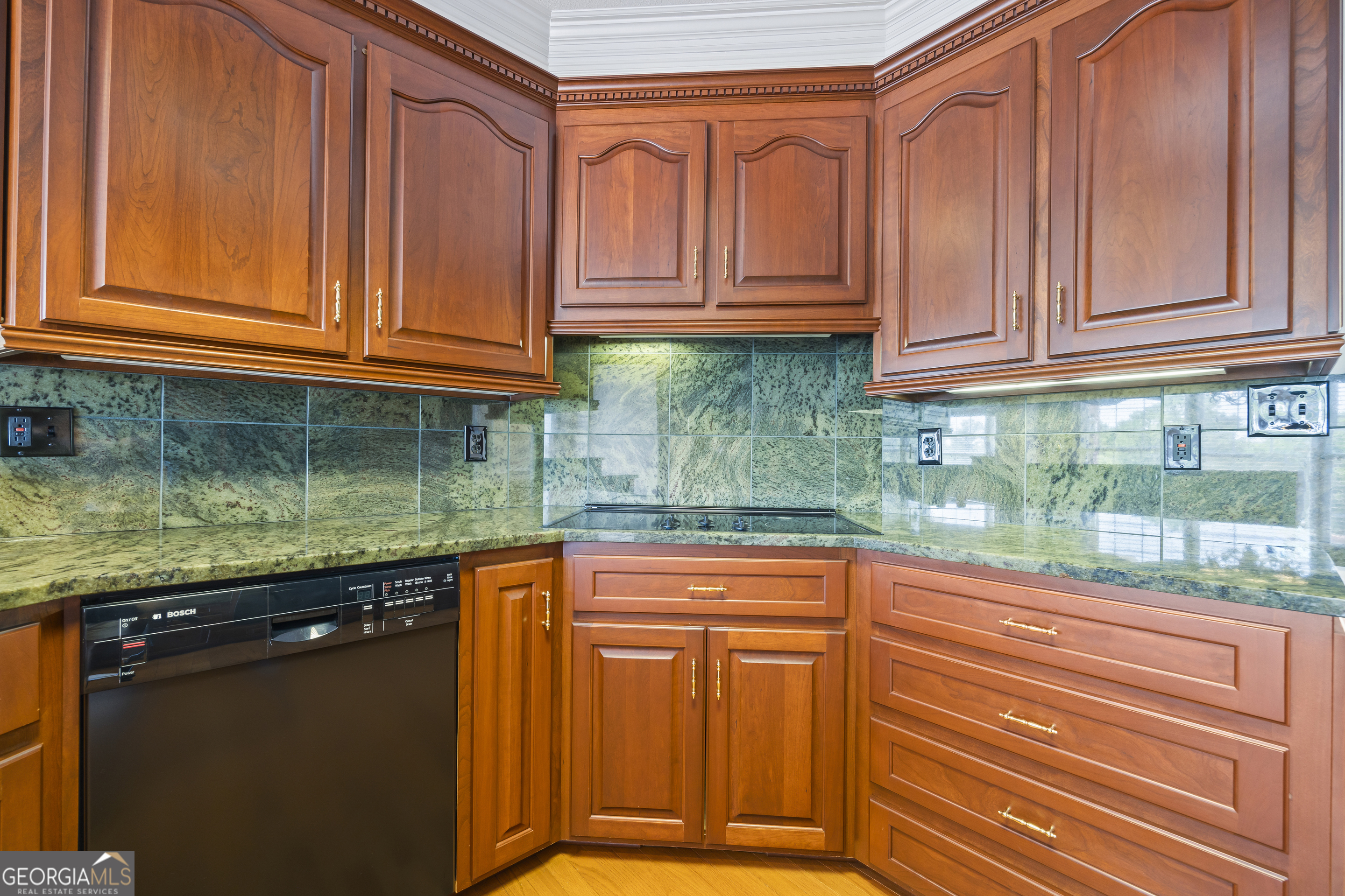 152 Lace Field Lane Lavonia GA 30553