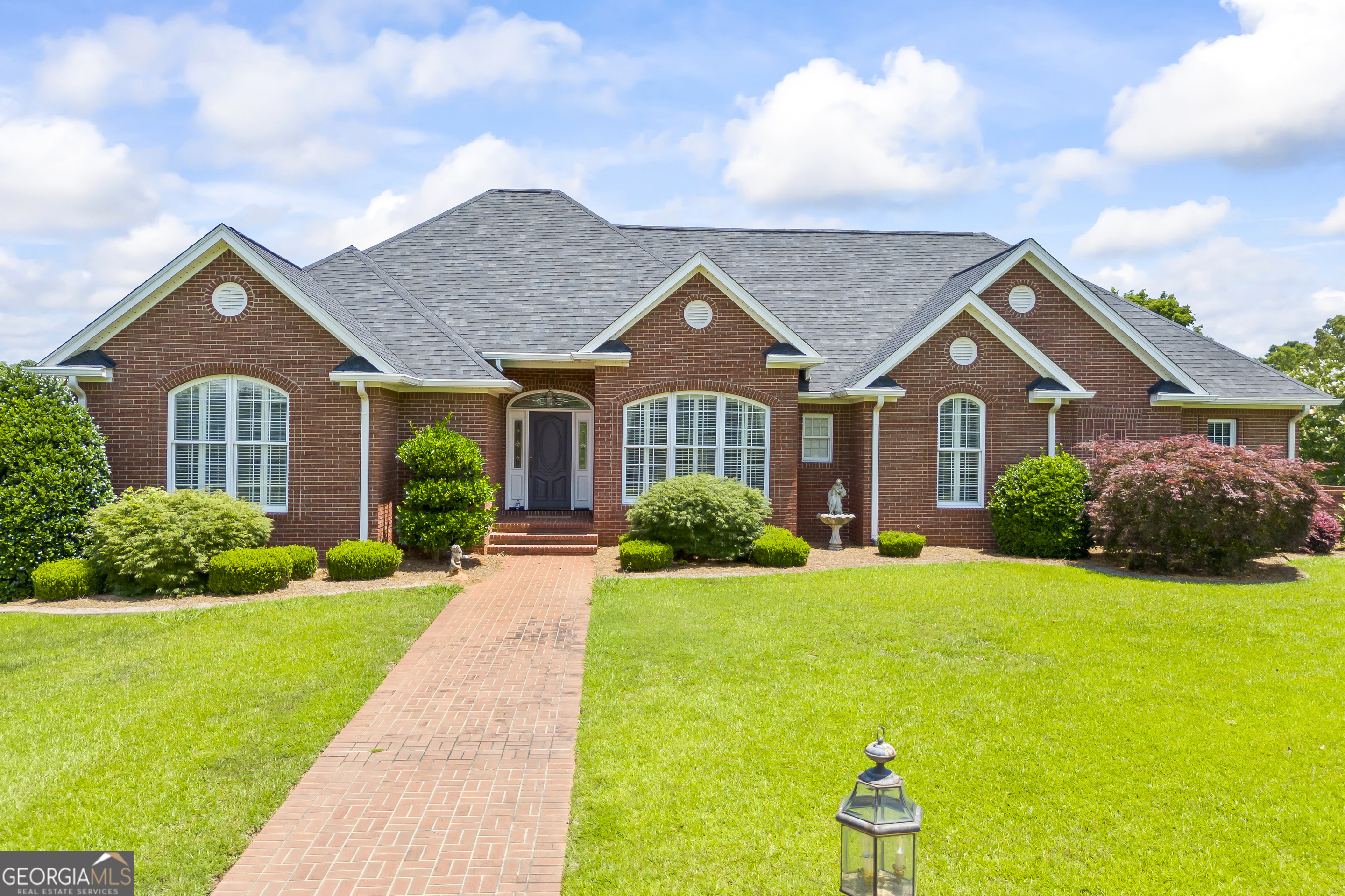 152 Lace Field Lane Lavonia GA 30553