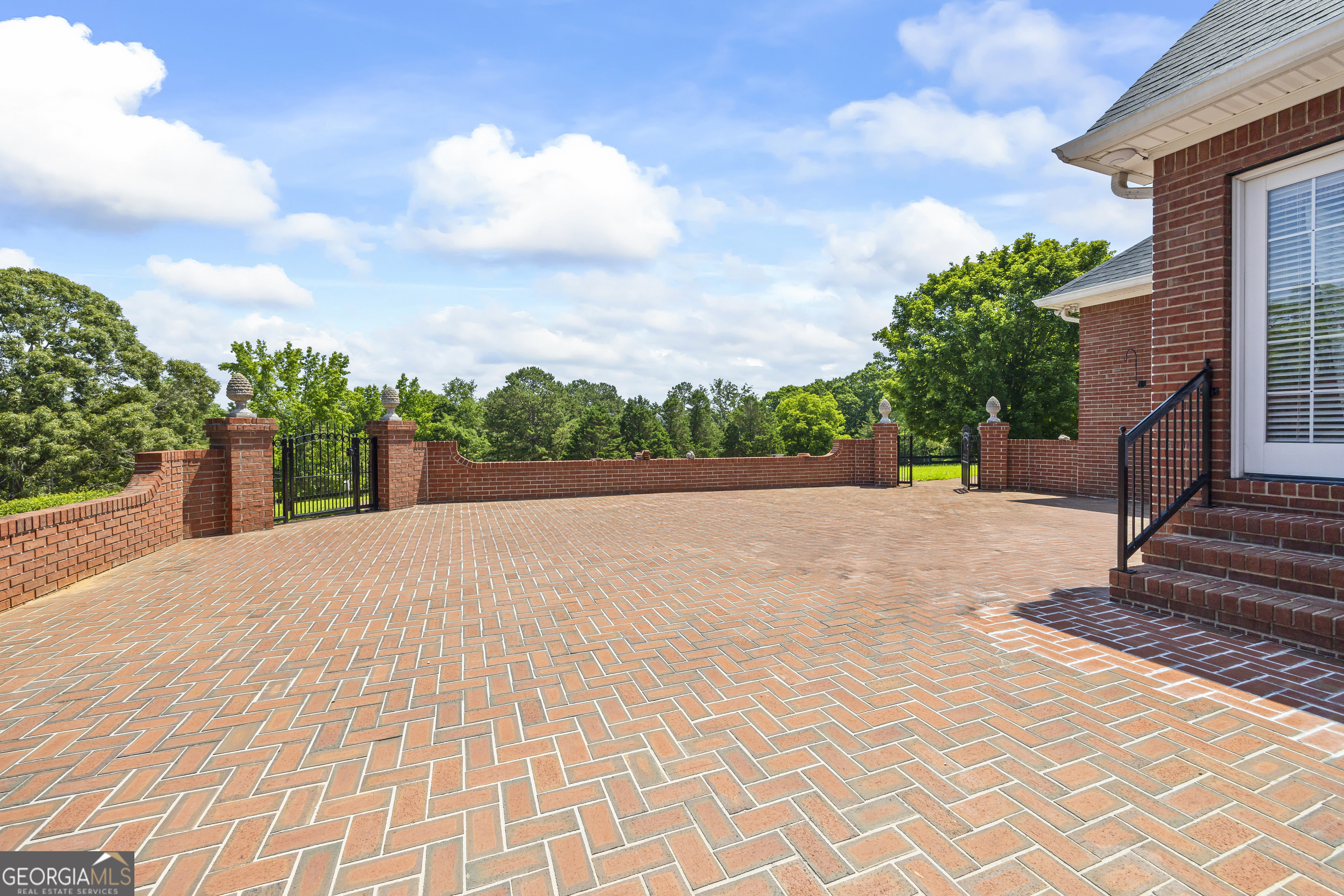 152 Lace Field Lane Lavonia GA 30553