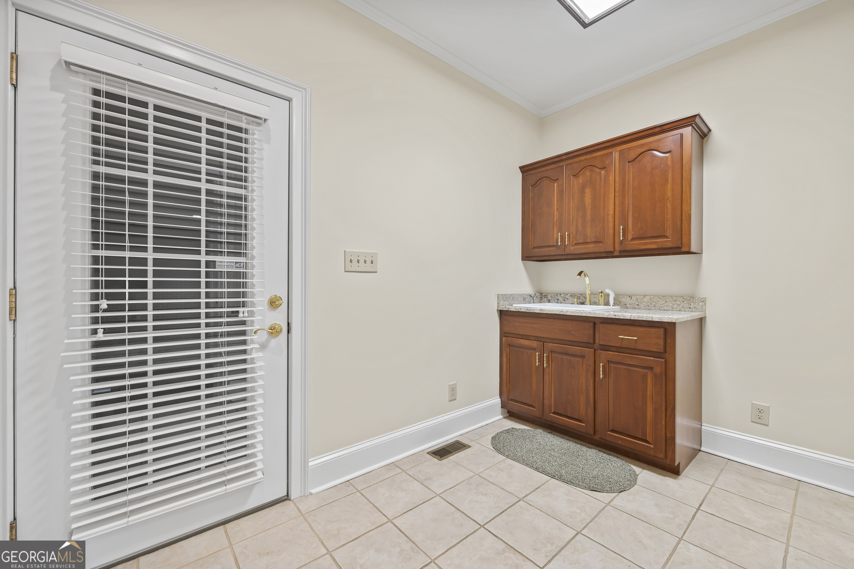 152 Lace Field Lane Lavonia GA 30553