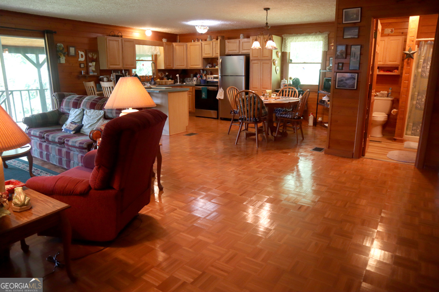 671/673 Pine Lake Drive Sparta GA 31087